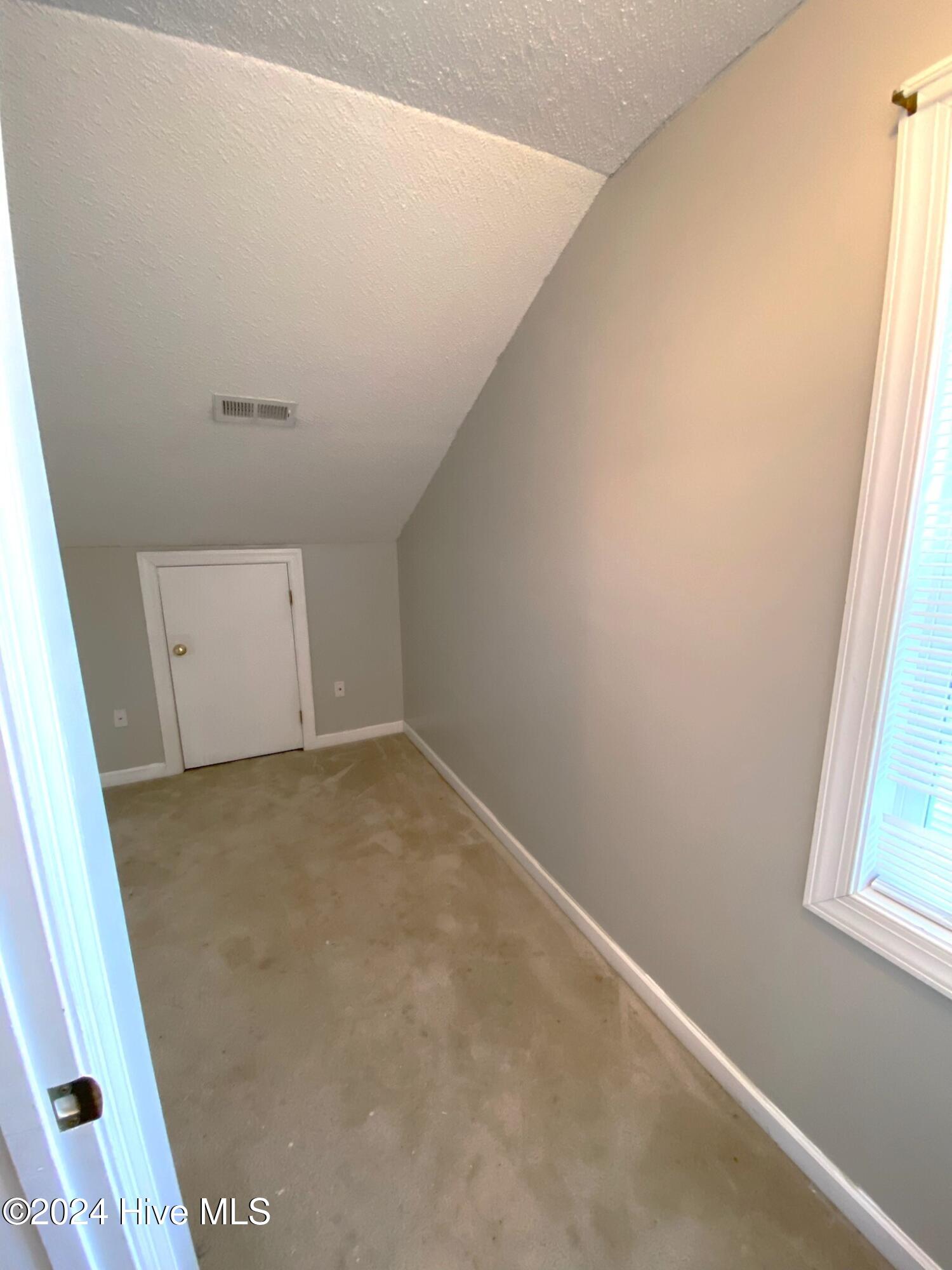 2425 Winding Creek Drive Sw Property Photo 16