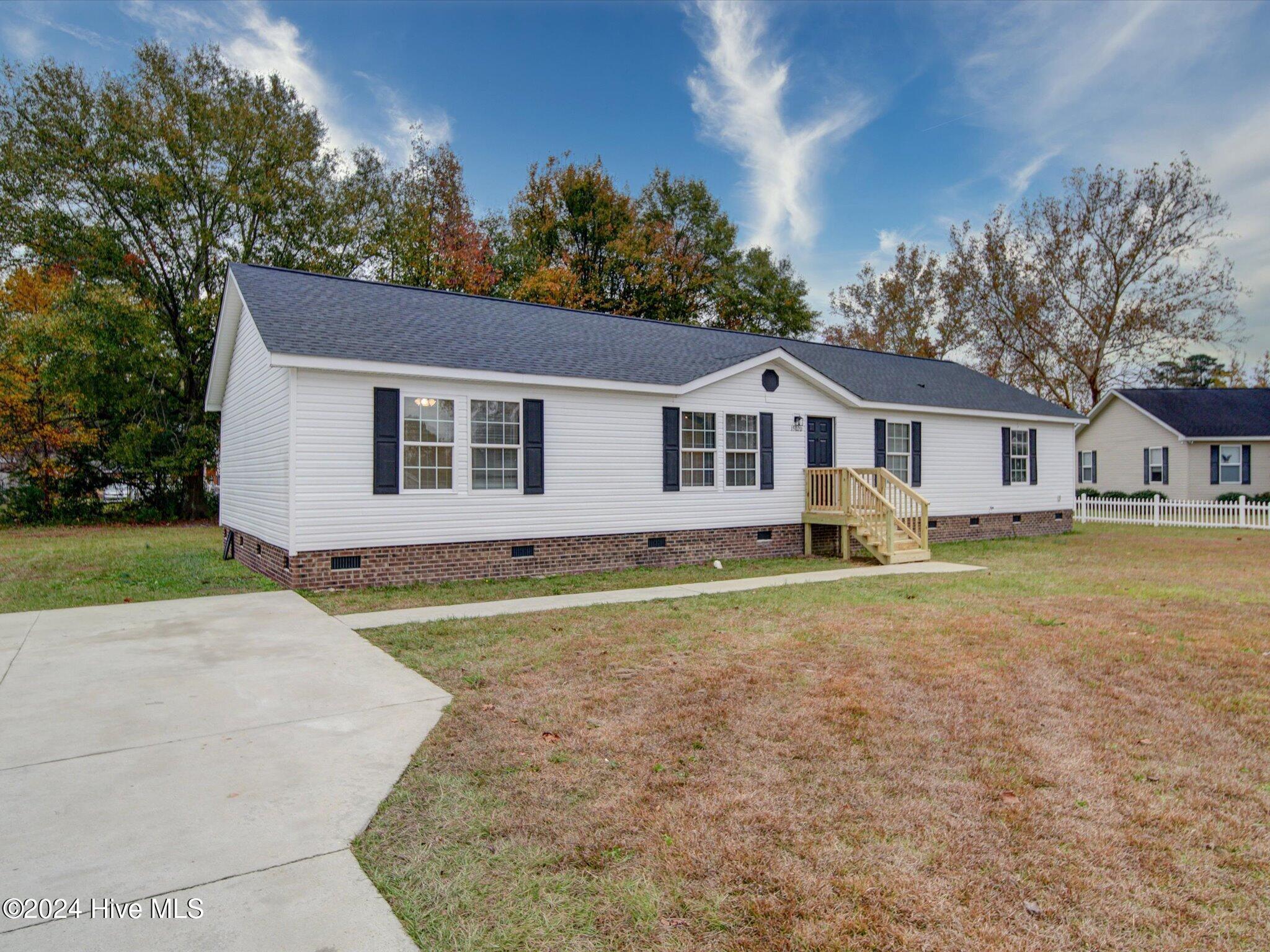15020 Millstone Drive Property Photo