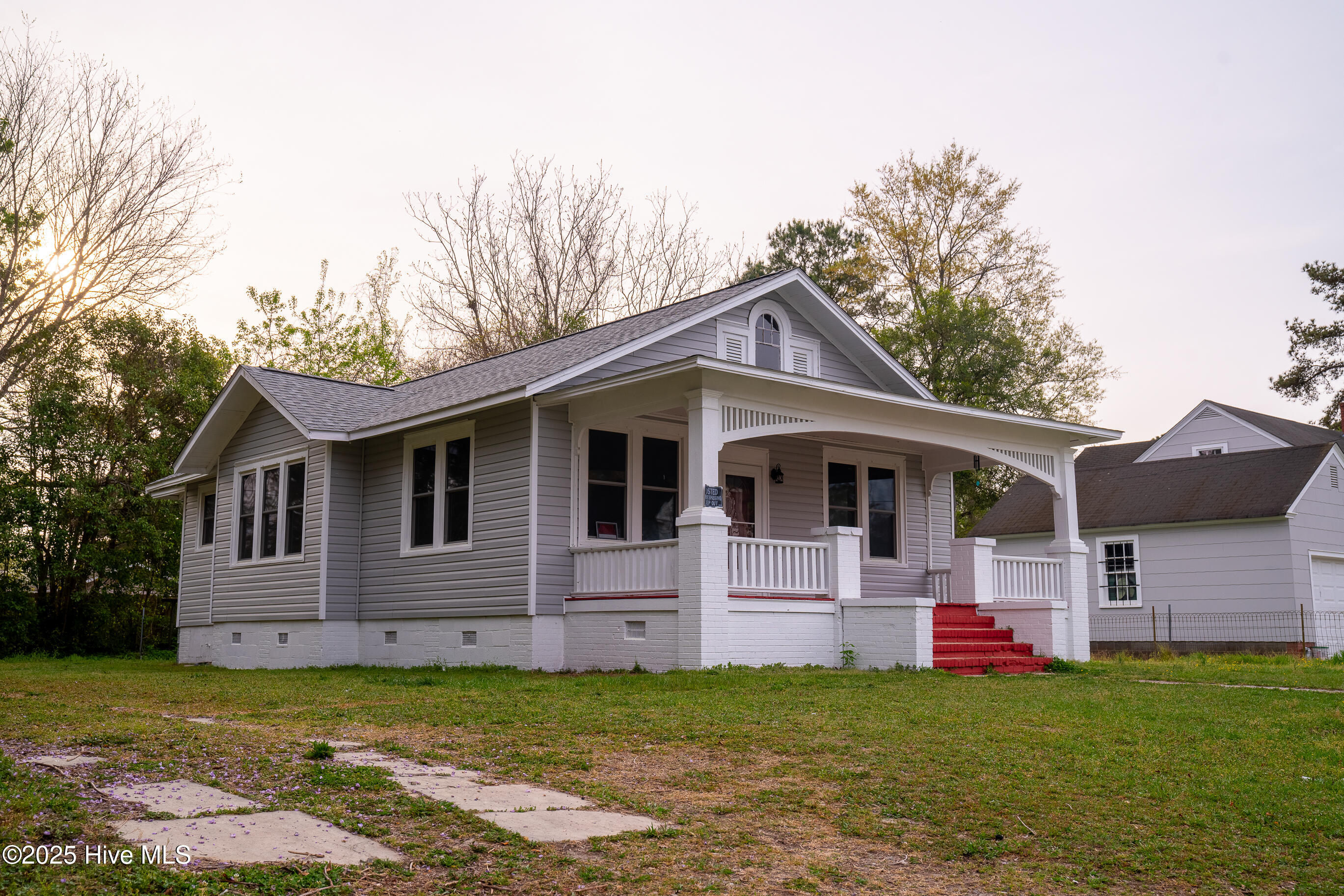 1106 Wood Street Property Photo 3