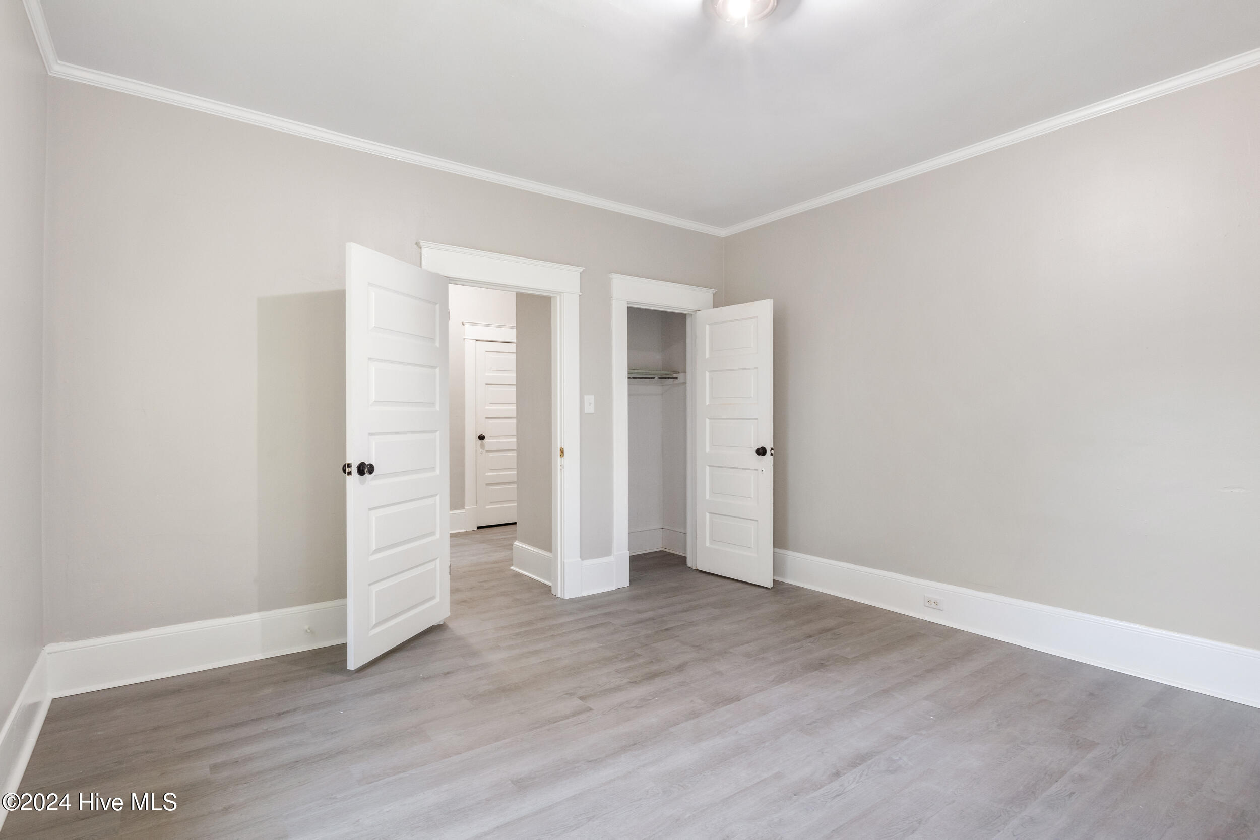 1106 Wood Street Property Photo 23