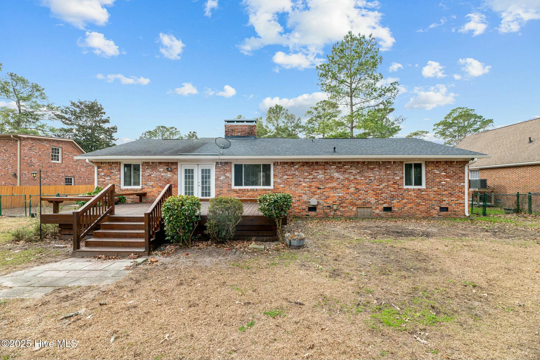 107 Gangplank Road Property Photo 2