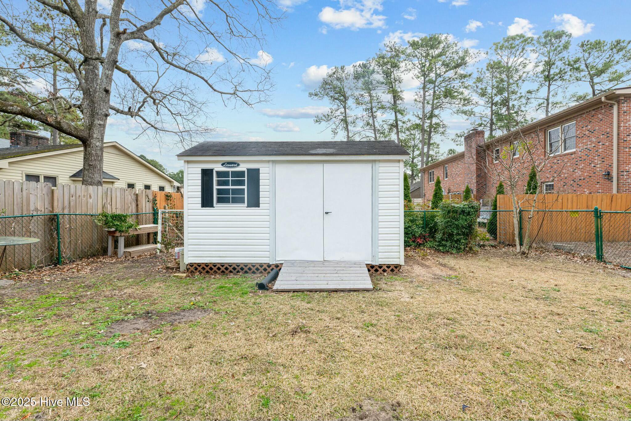 107 Gangplank Road Property Photo 4