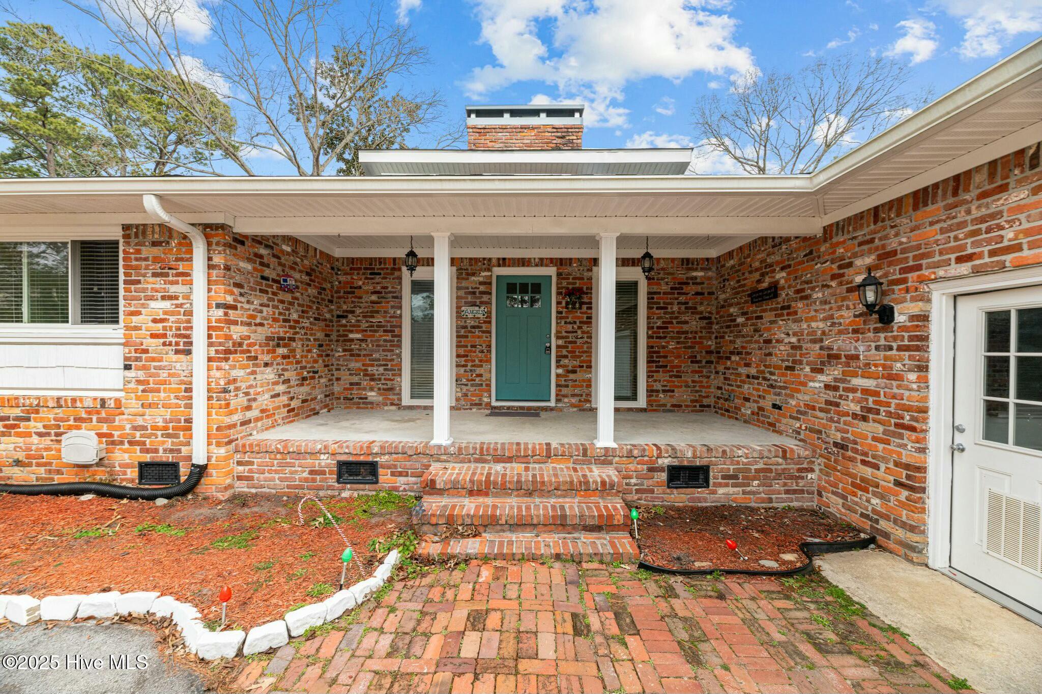 107 Gangplank Road Property Photo 6