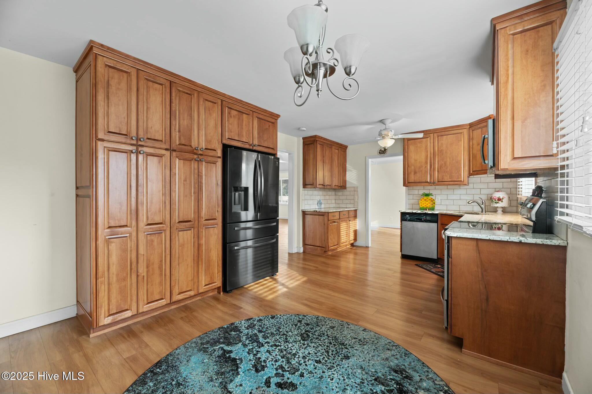 107 Gangplank Road Property Photo 27