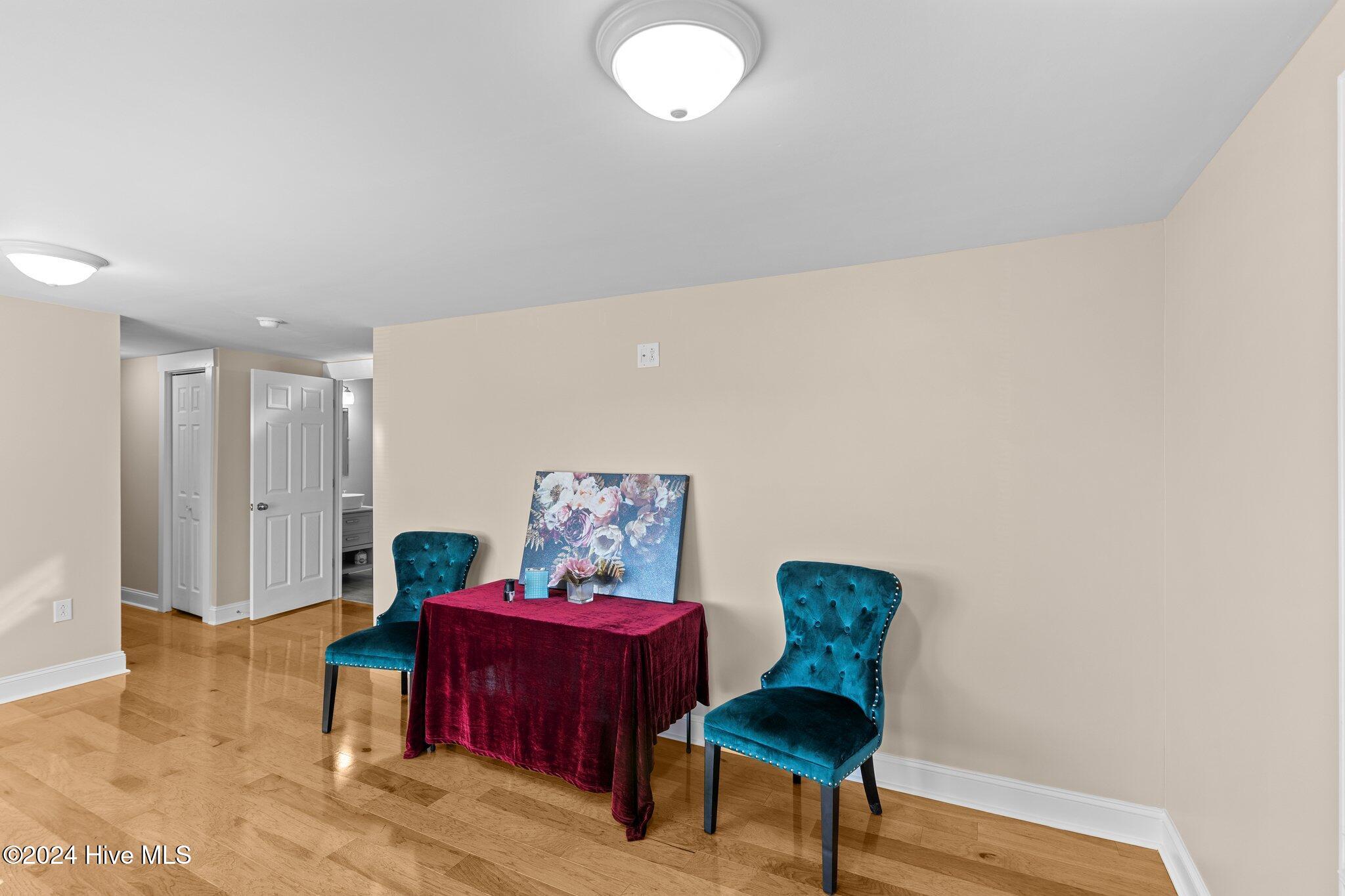 5400 County Line Road Property Photo 17