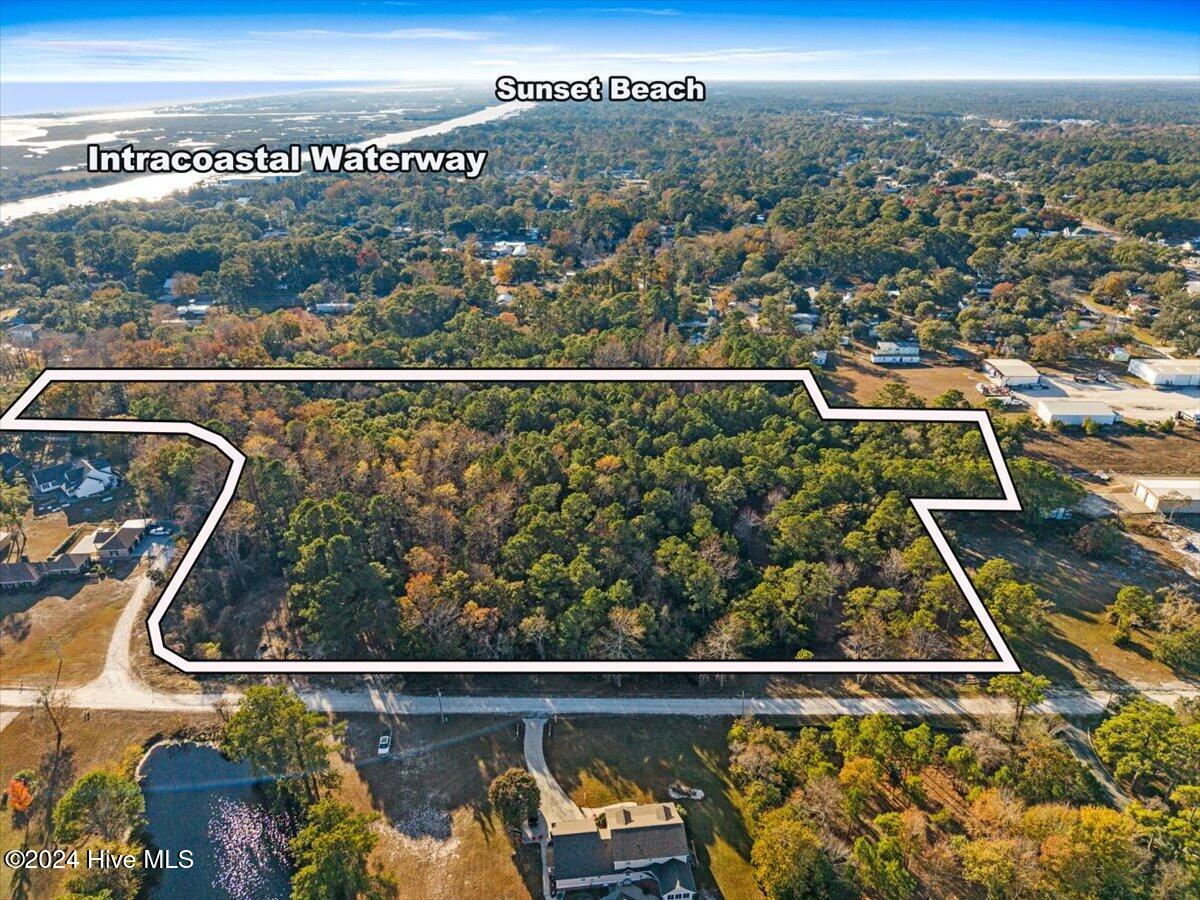 1800 Holly Street Property Photo 6