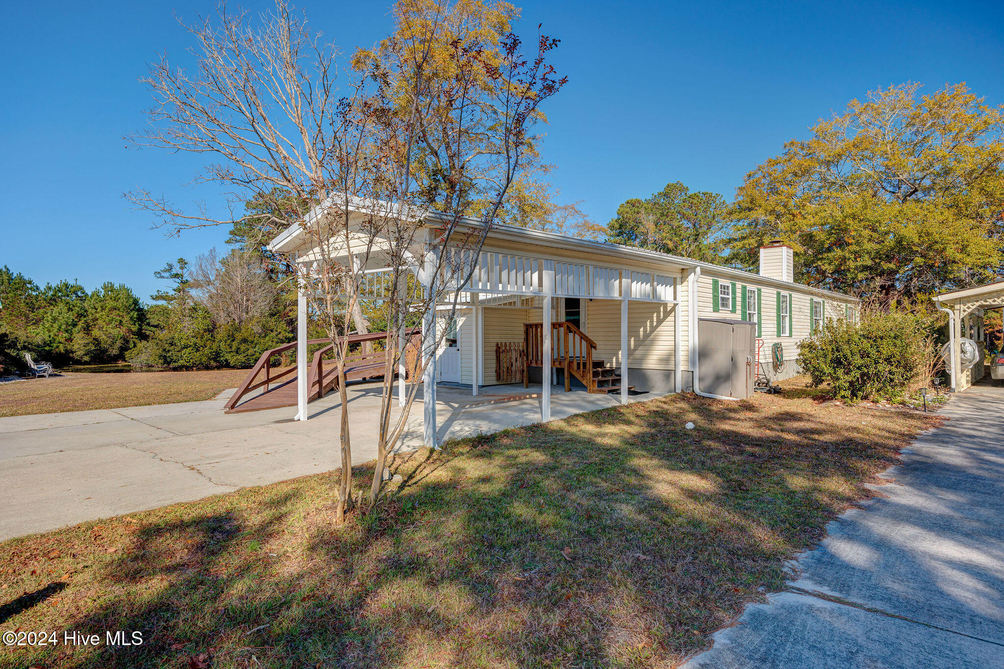 608 Galley Court Property Photo 1