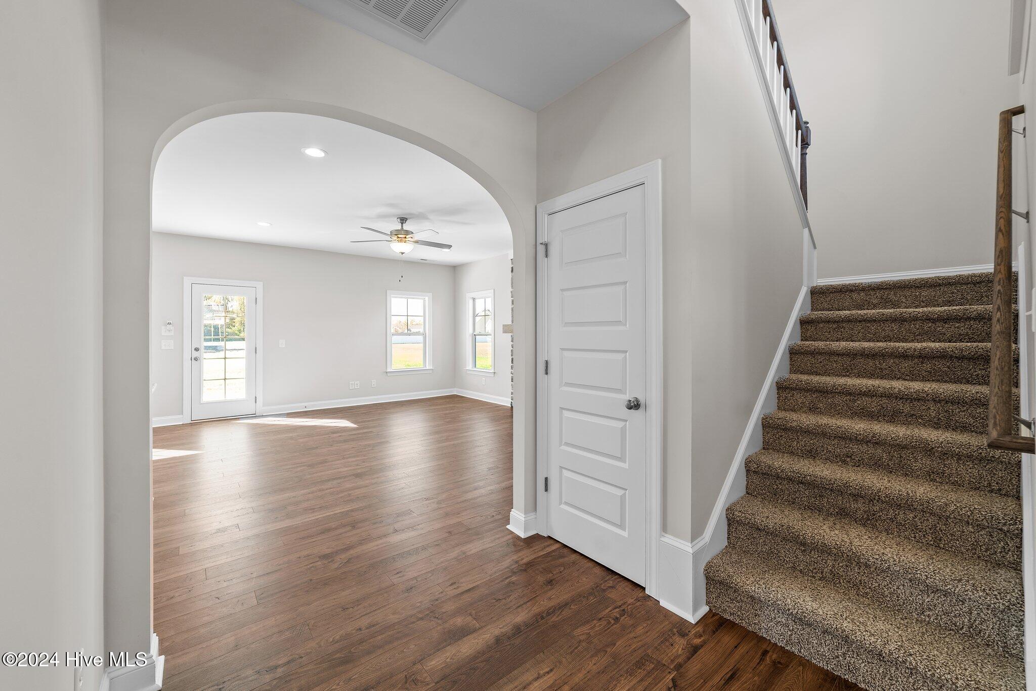 224 Shortleaf Drive Property Photo 4