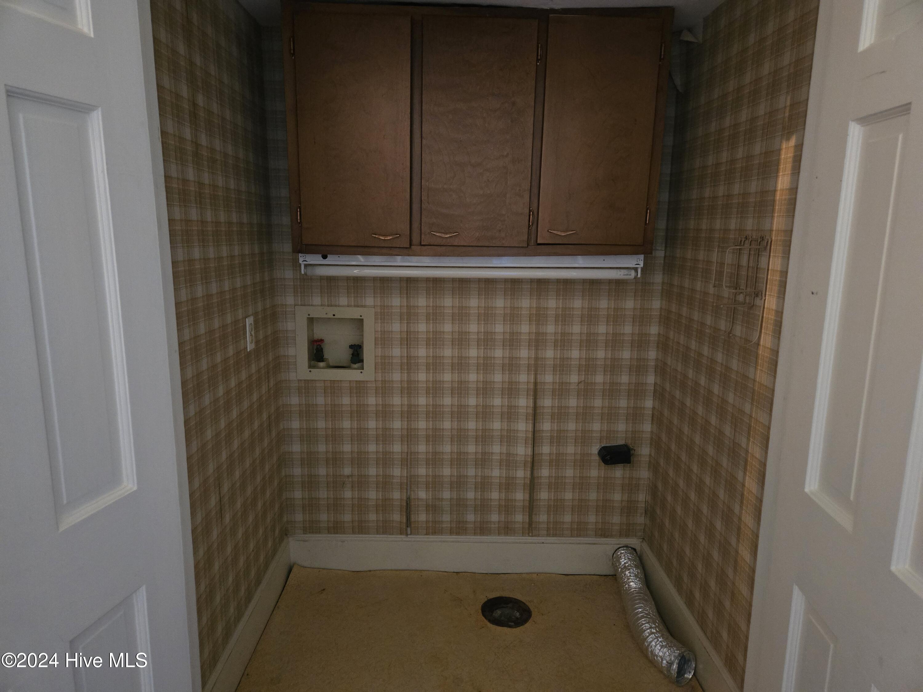 1112 Laurel Lane Property Photo 17