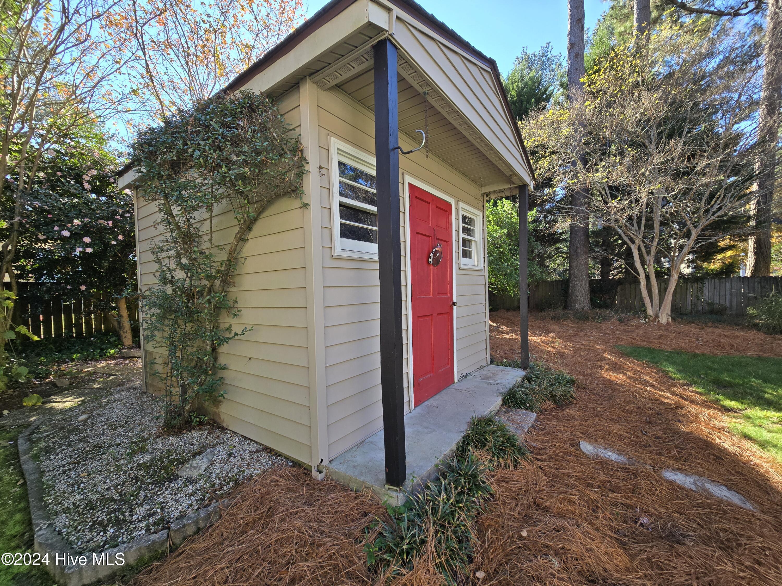 1112 Laurel Lane Property Photo 40