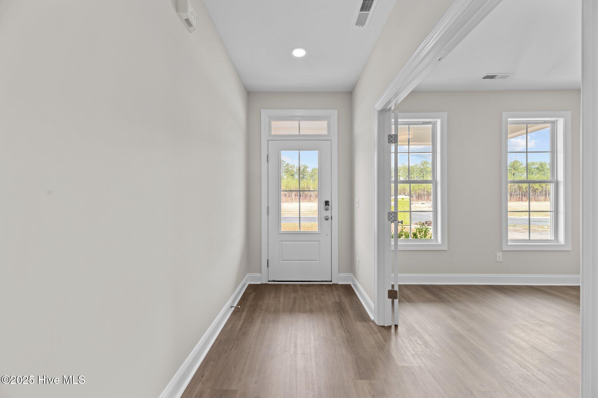 1002 Brighton Drive Property Photo 6