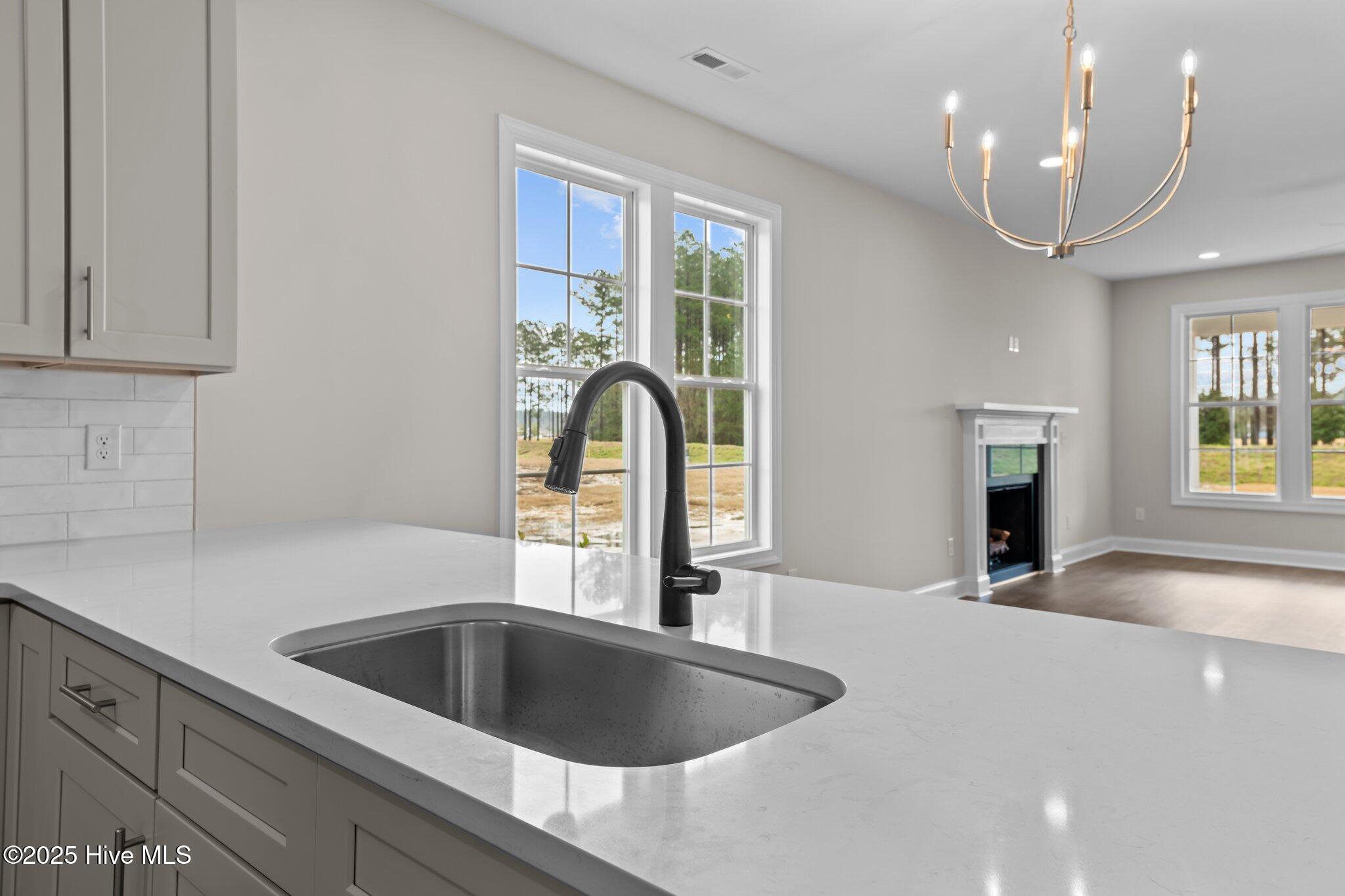 1002 Brighton Drive Property Photo 9