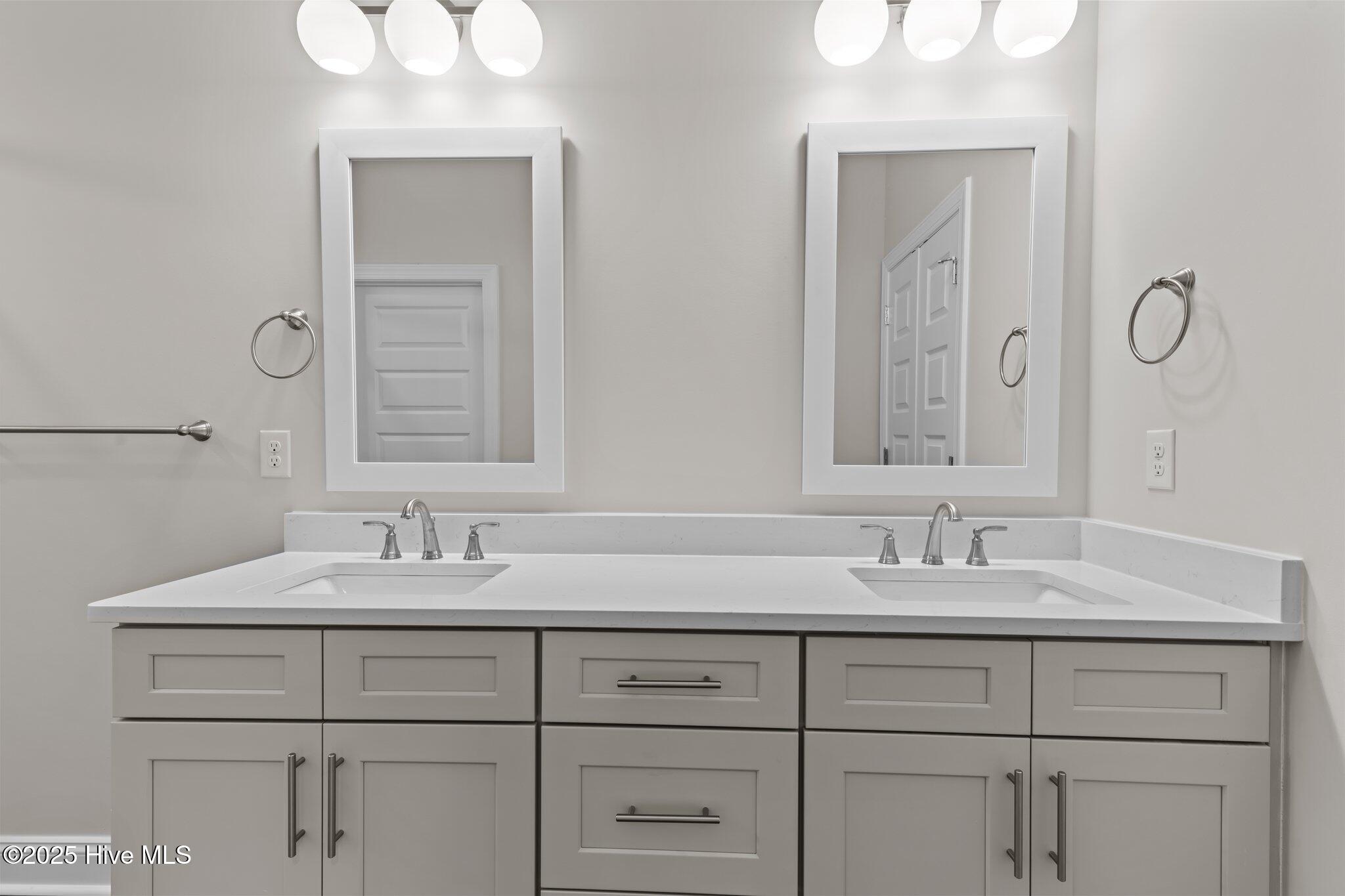 1002 Brighton Drive Property Photo 32