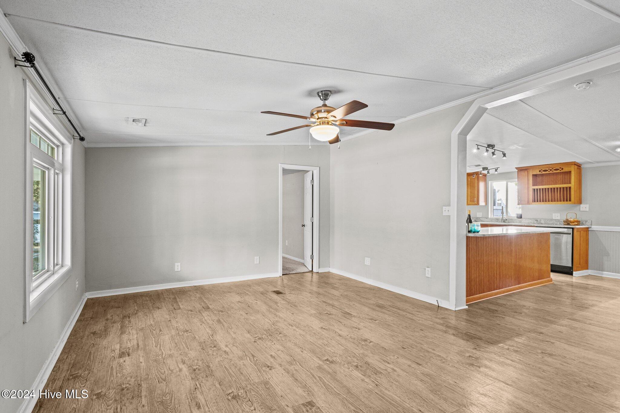 475 Island Road Property Photo 4