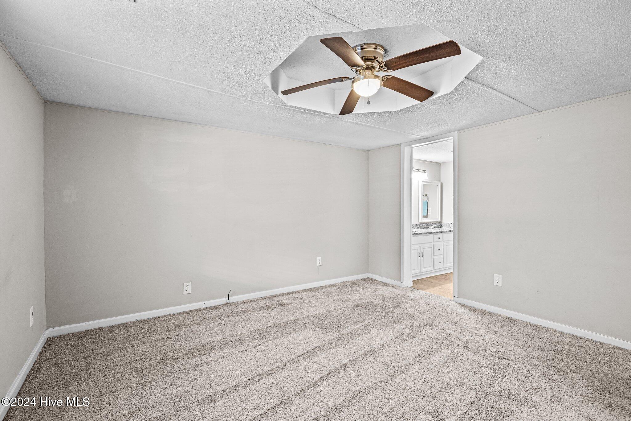 475 Island Road Property Photo 13
