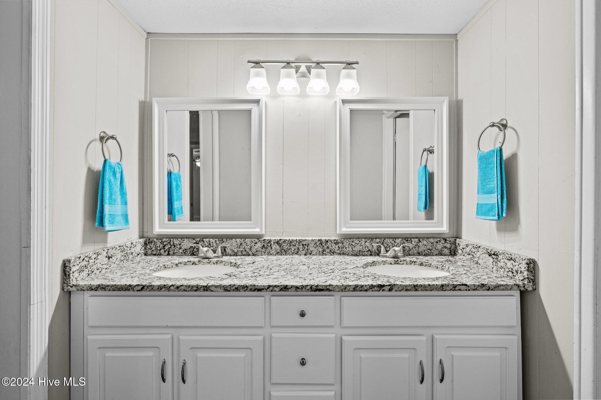 475 Island Road Property Photo 16