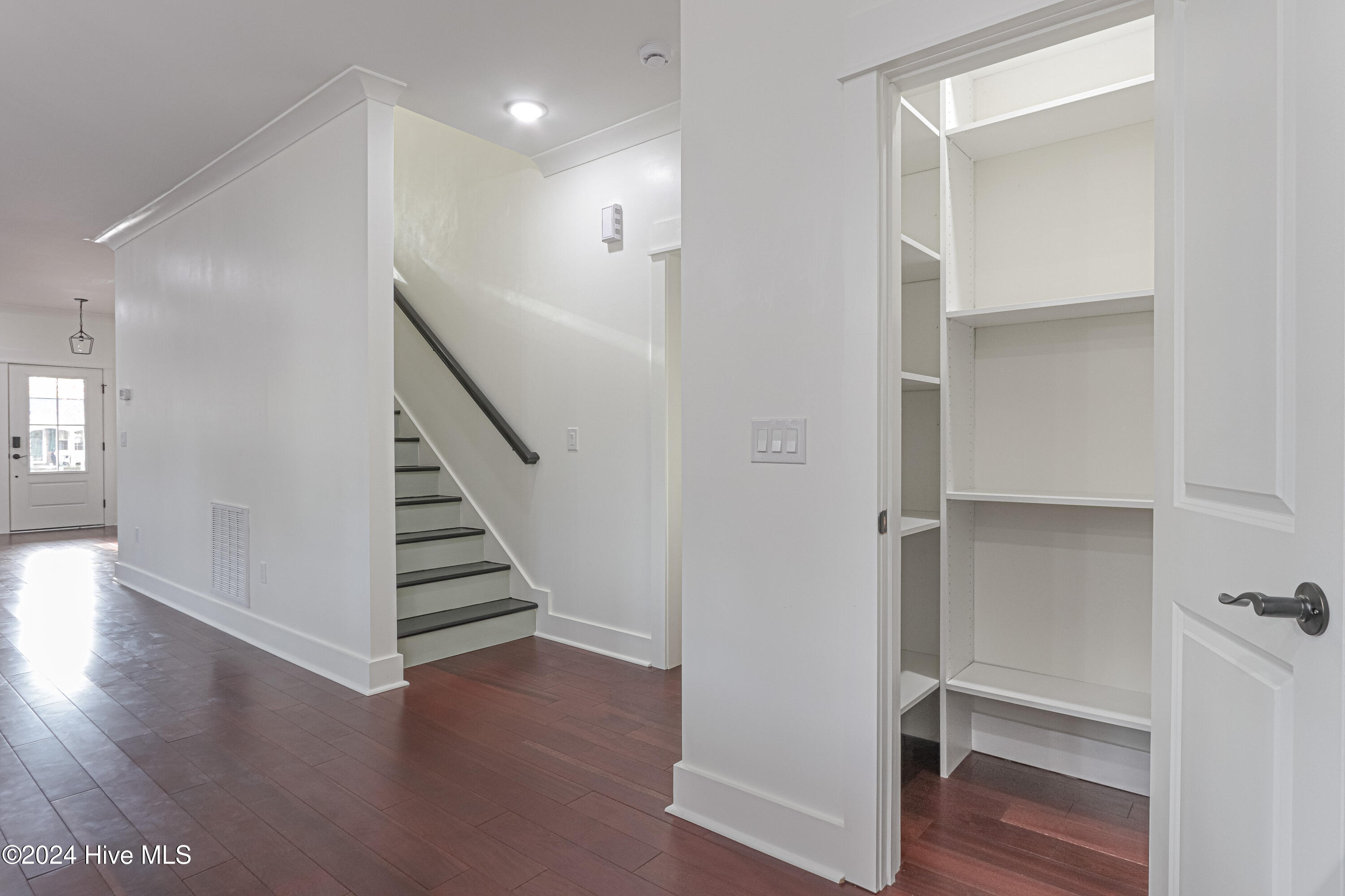 30 Medlin Road Property Photo 15