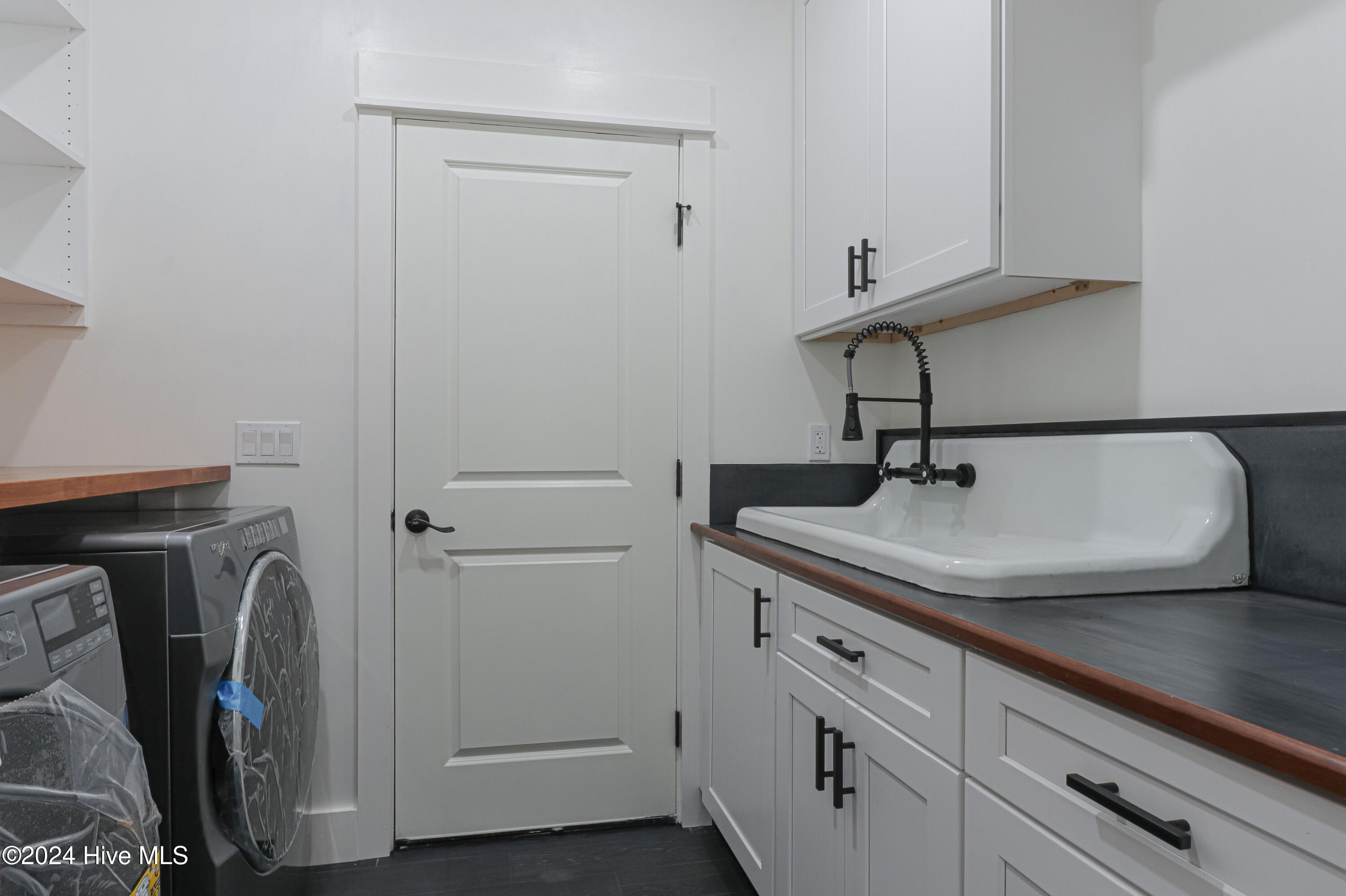 30 Medlin Road Property Photo 16