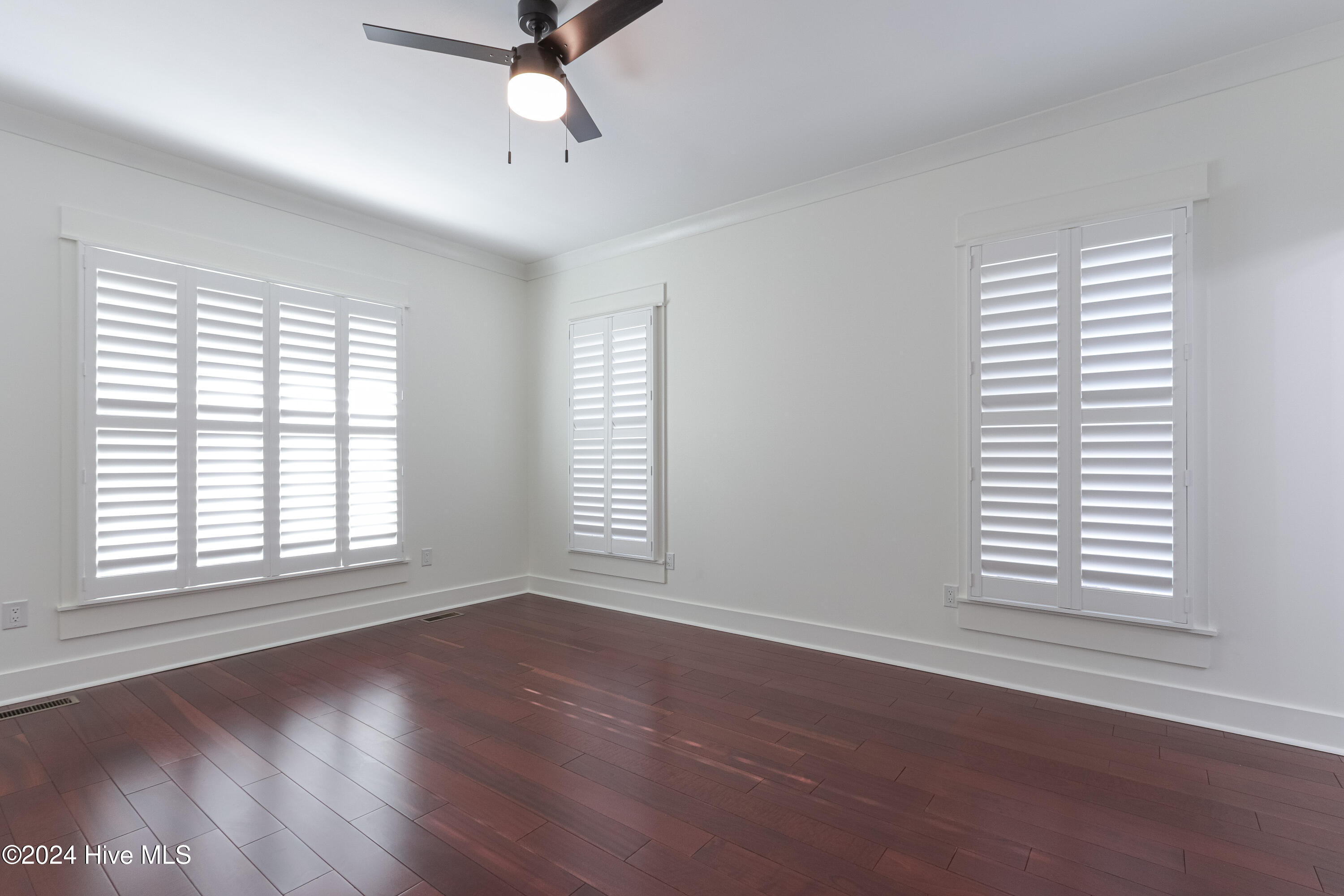 30 Medlin Road Property Photo 17