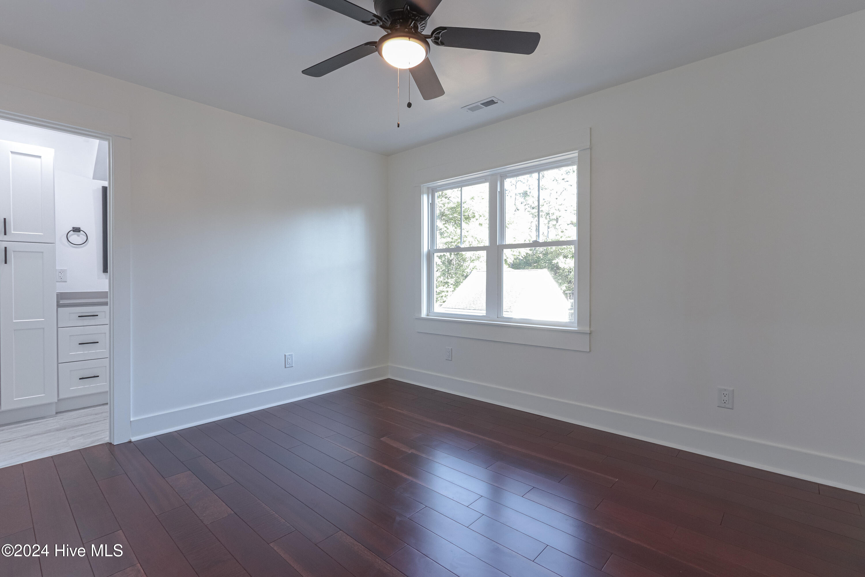 30 Medlin Road Property Photo 23