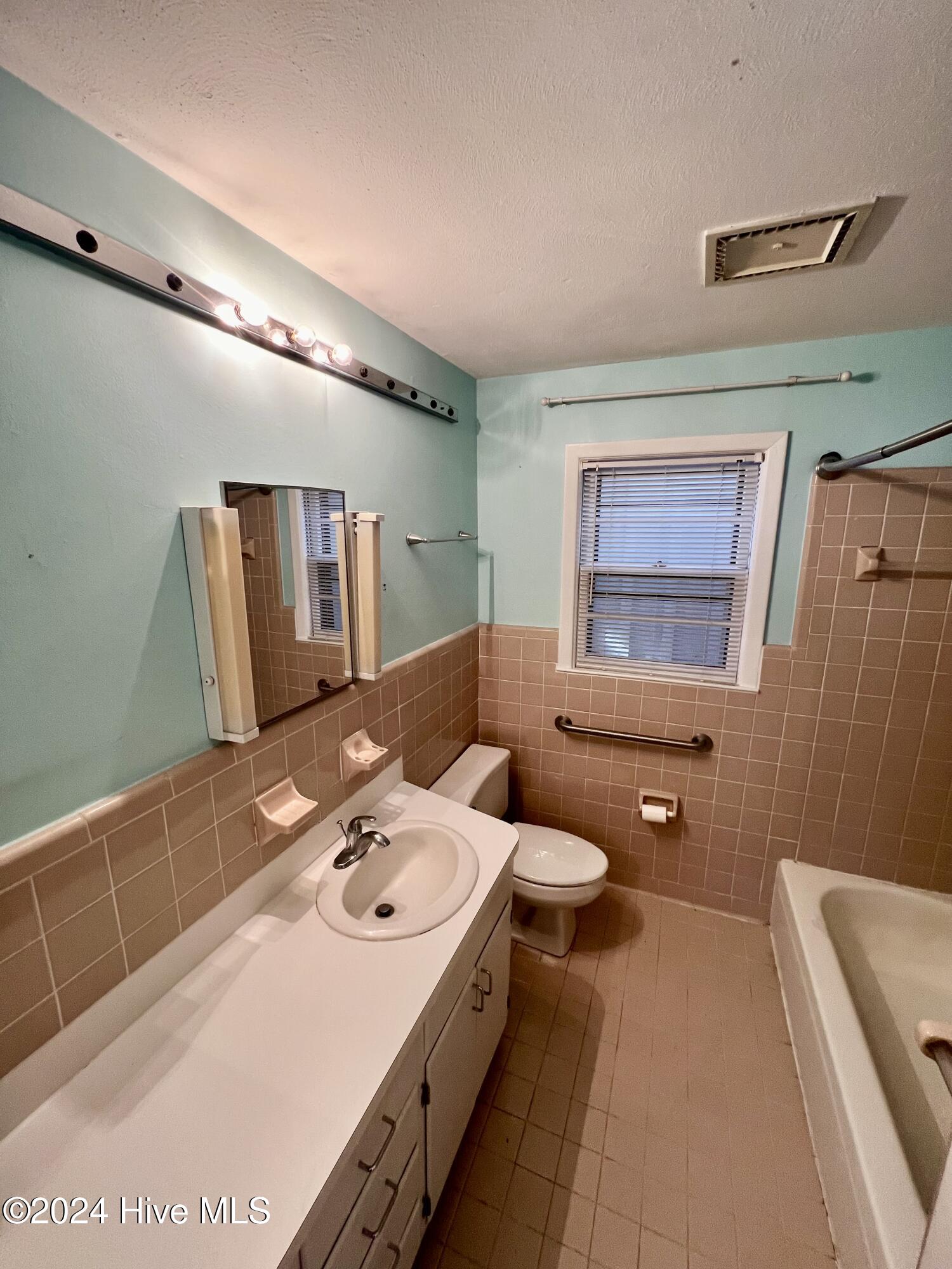 115 E Wyche Street Property Photo 15