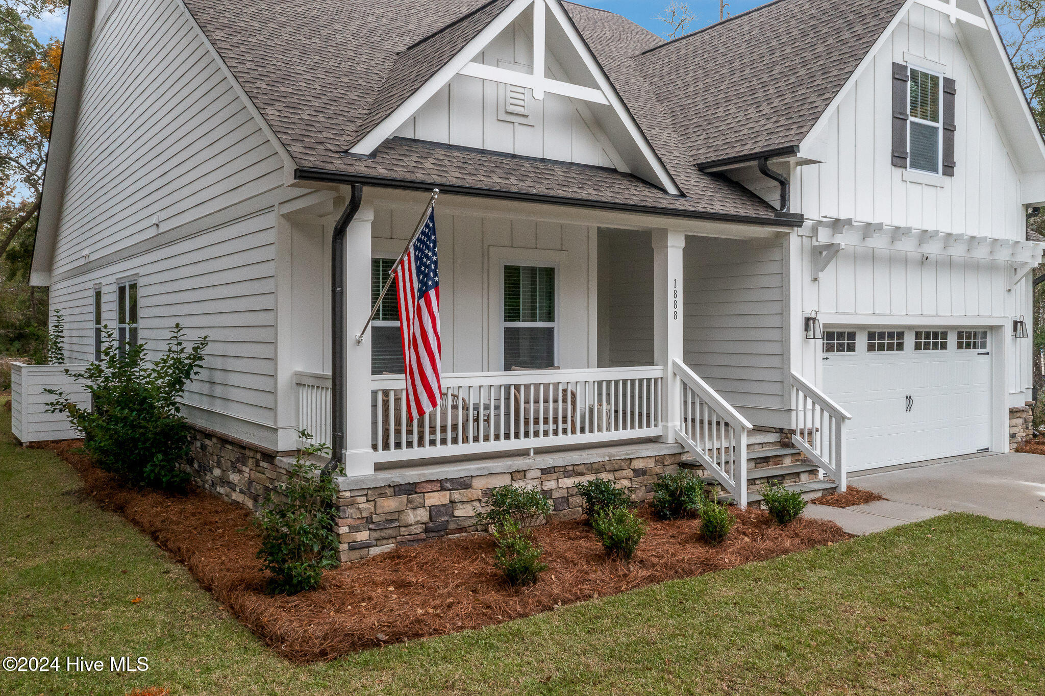 1888 Healing Water Lane Property Photo 4