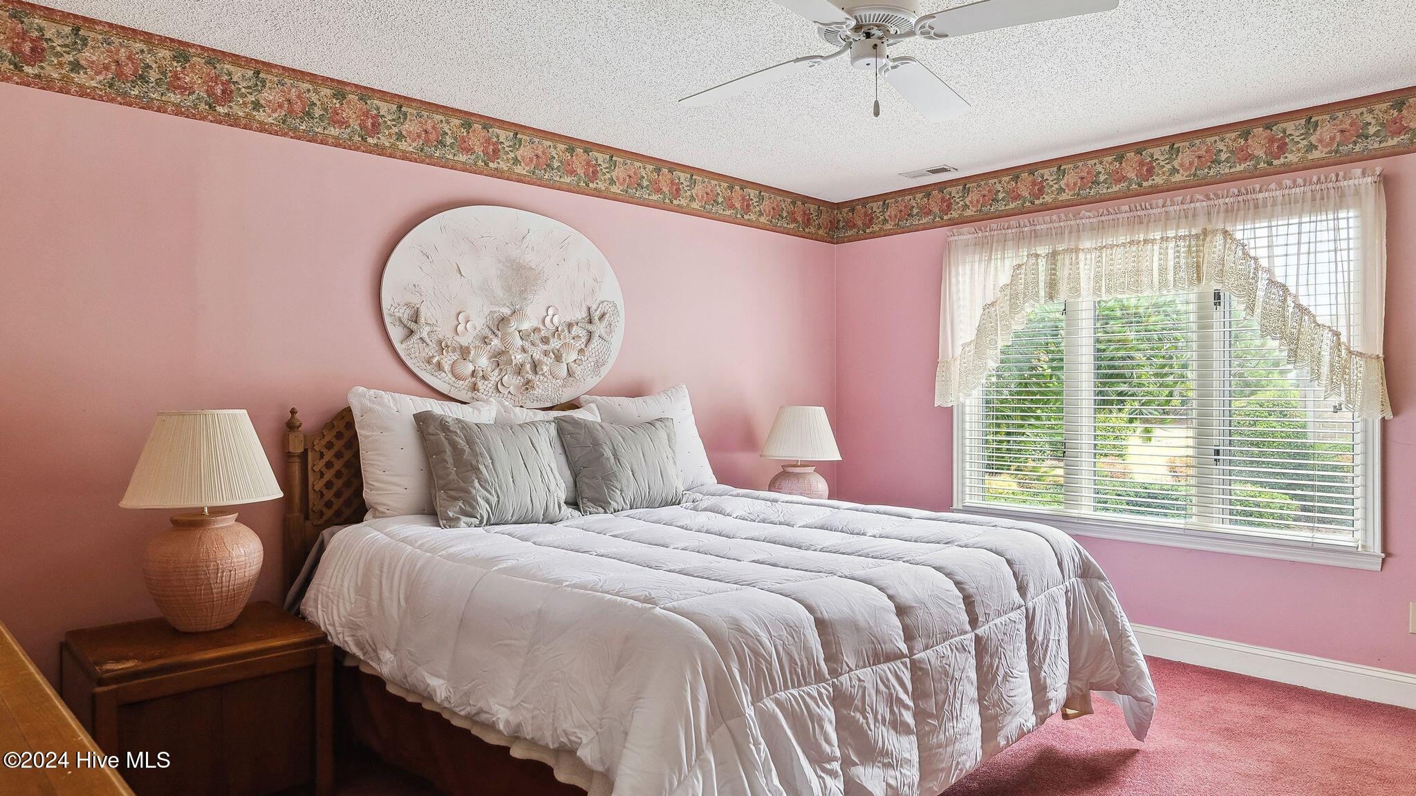 6 Chalford Place Property Photo 15