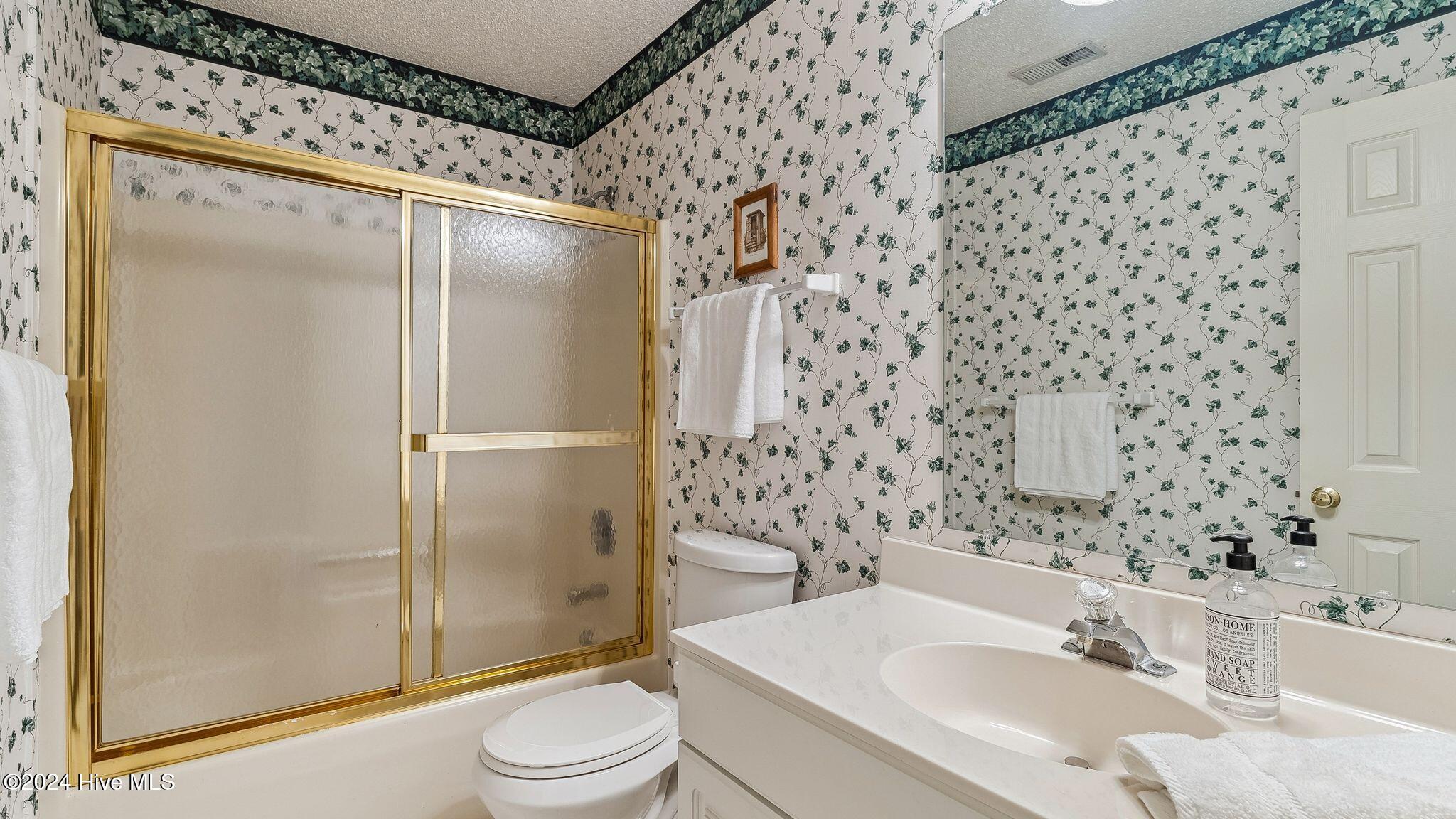 6 Chalford Place Property Photo 20