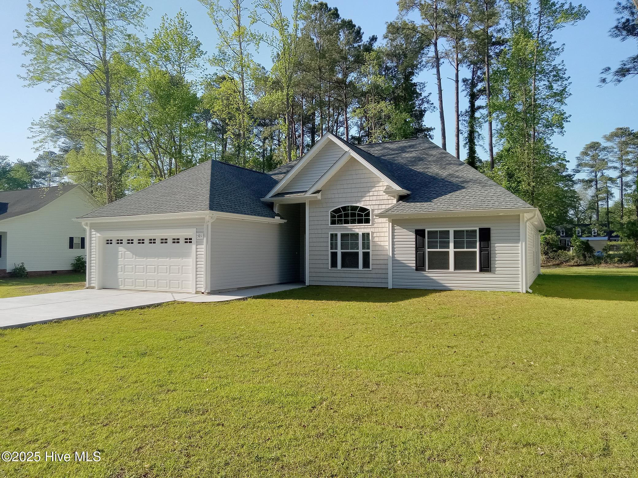 521 Vineland Drive Property Photo