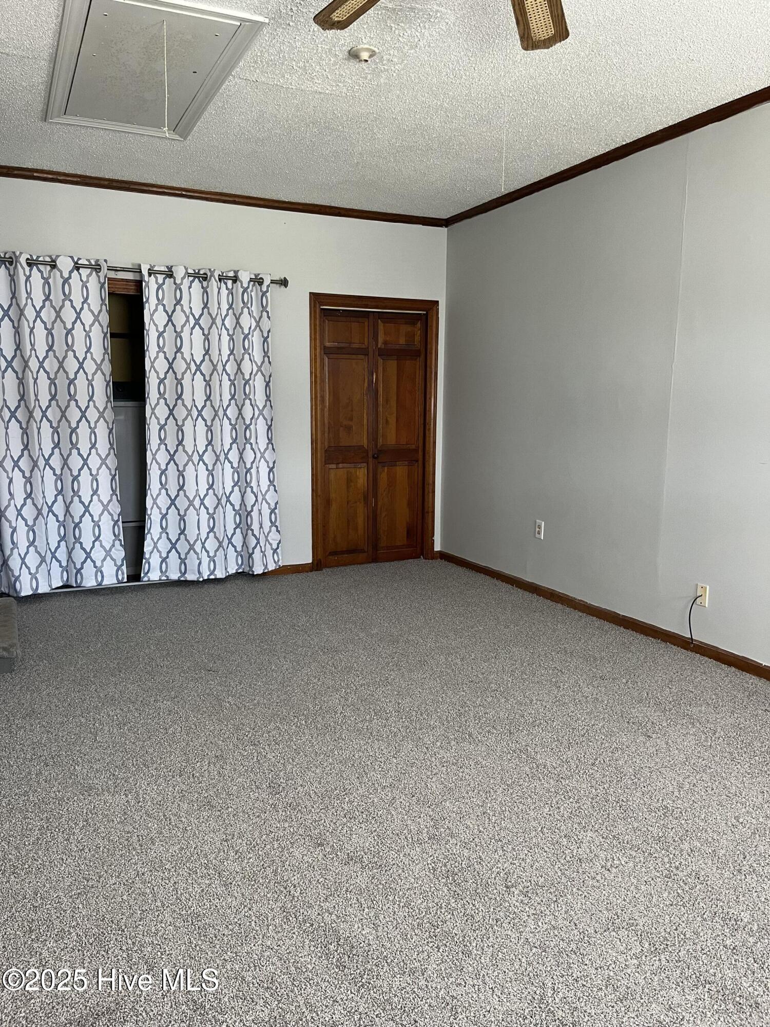 1909 Andrew Johnson Drive Property Photo 6