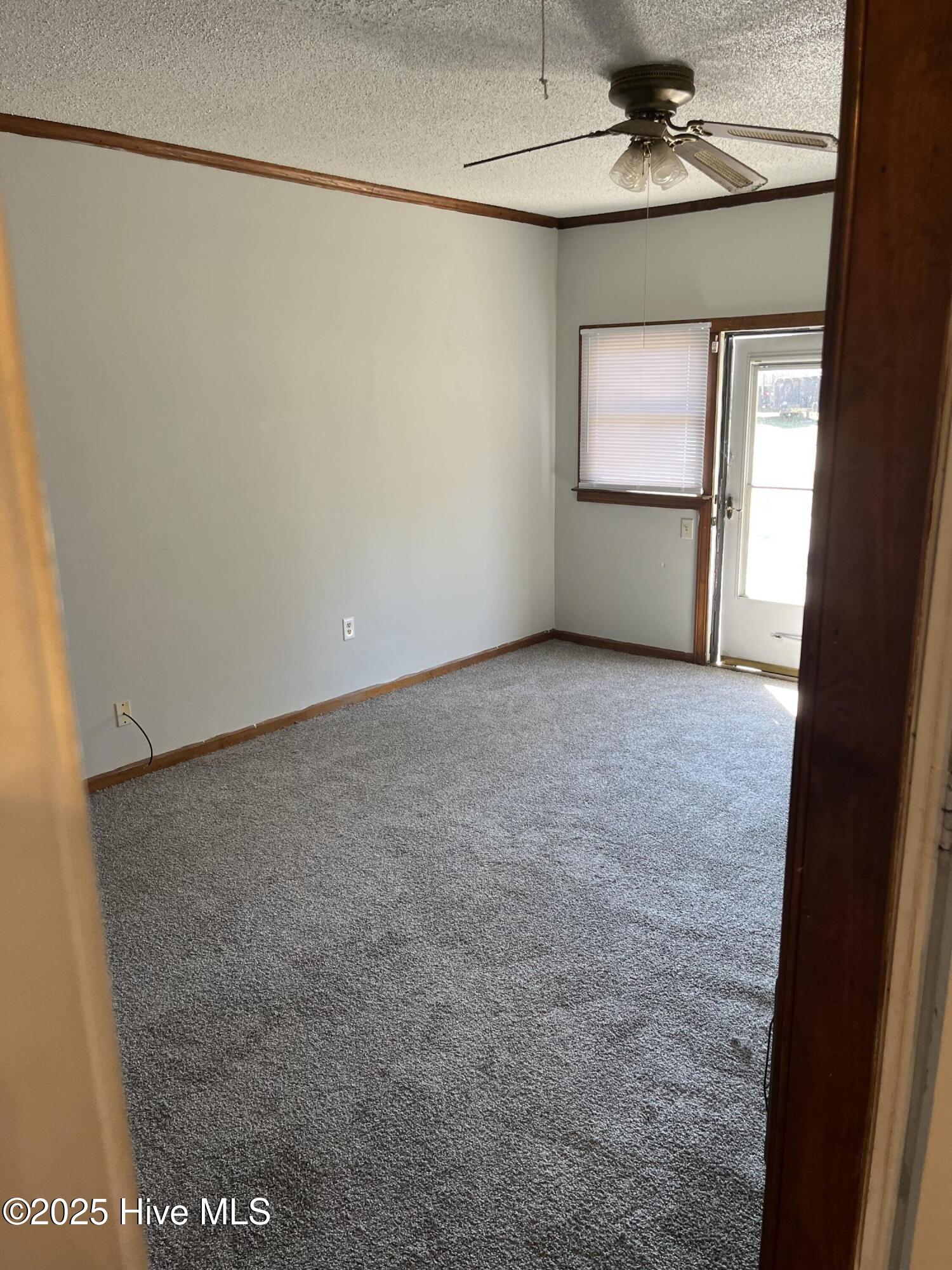 1909 Andrew Johnson Drive Property Photo 9