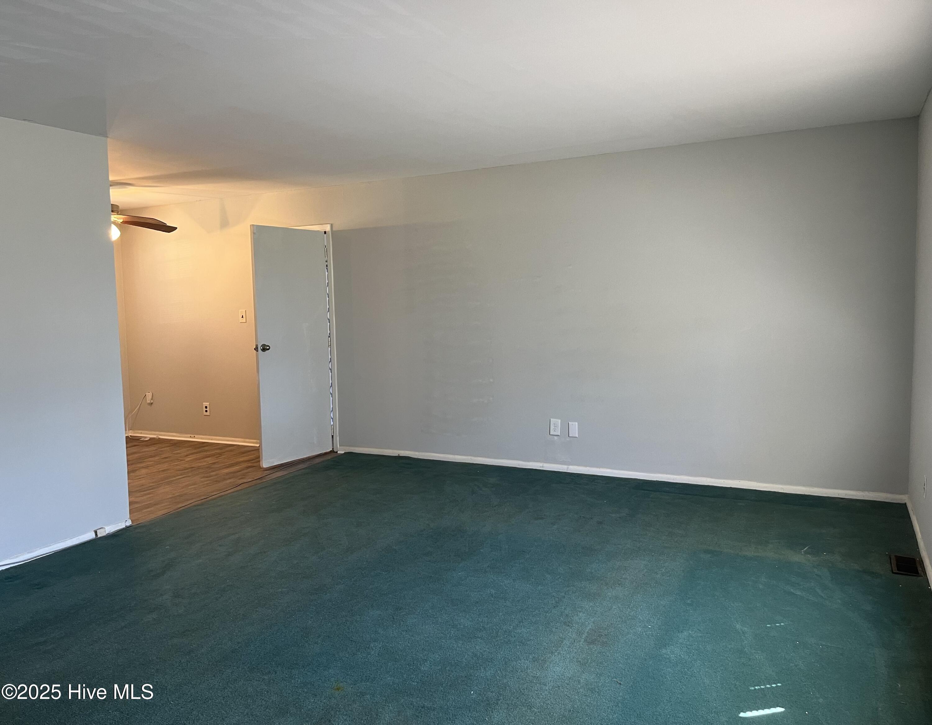 1909 Andrew Johnson Drive Property Photo 15