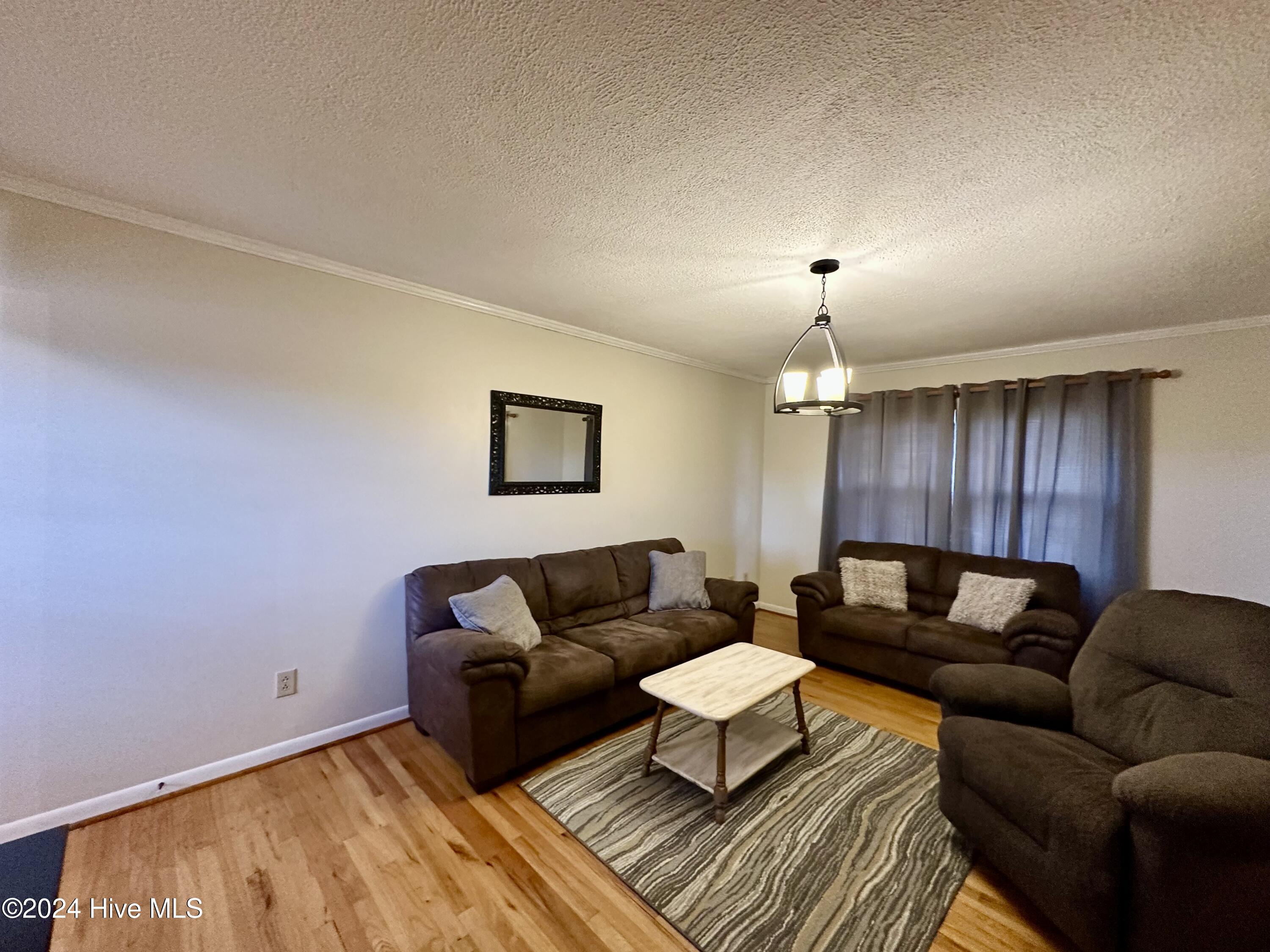 2167 Long Ridge Road Property Photo 8
