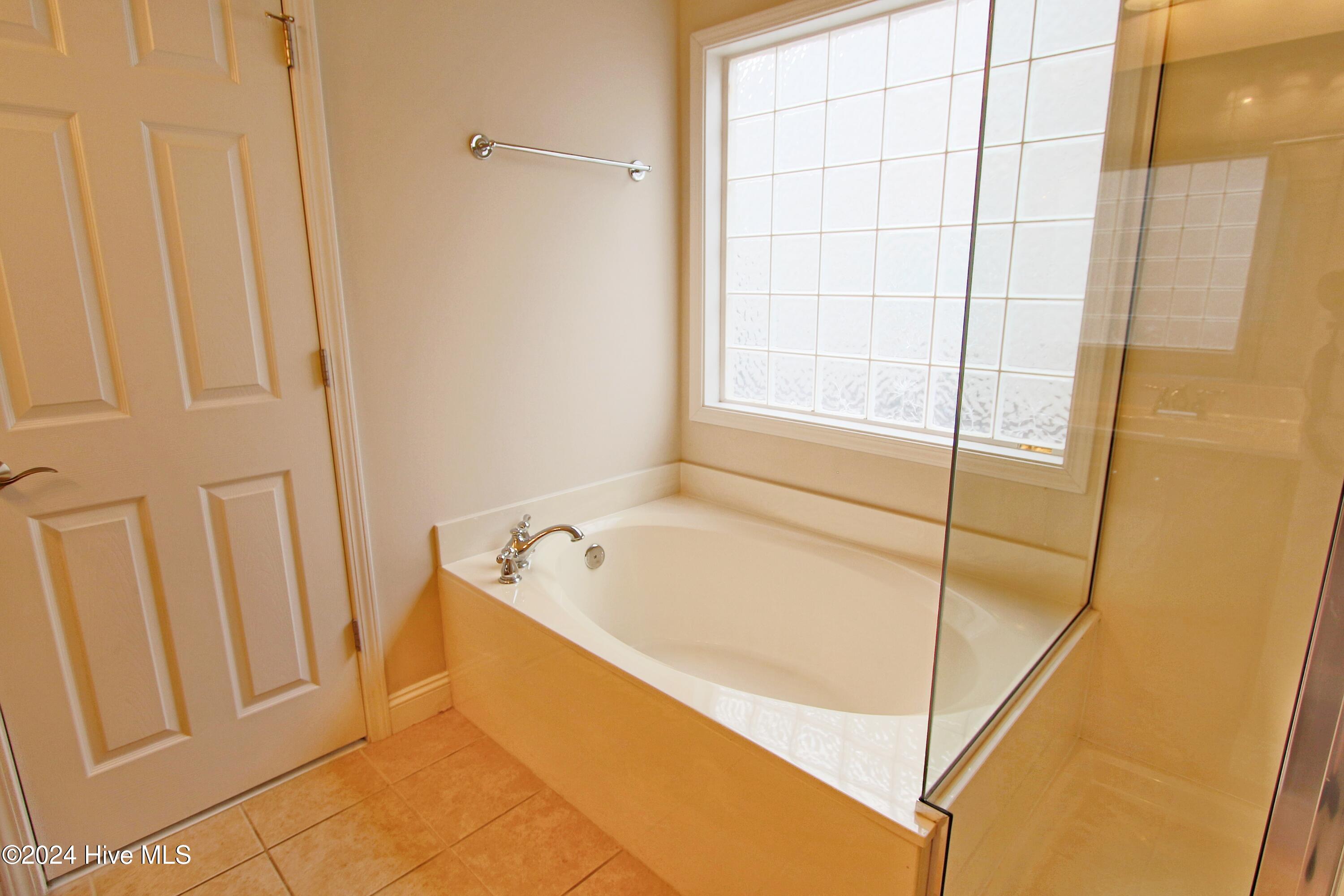 137 Bellwood Circle Property Photo 32