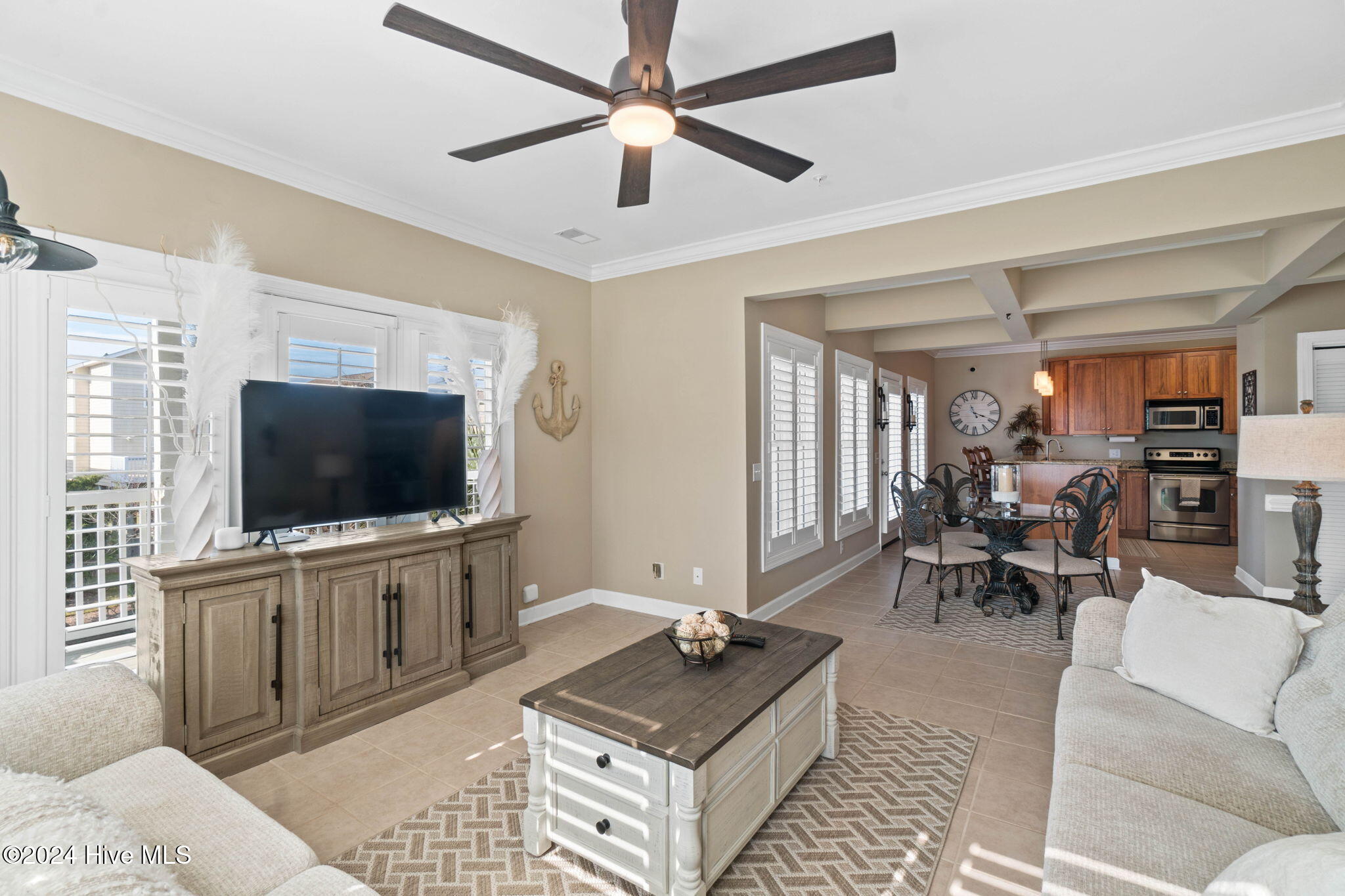 185 Via Old Sound Boulevard # B Property Photo 54