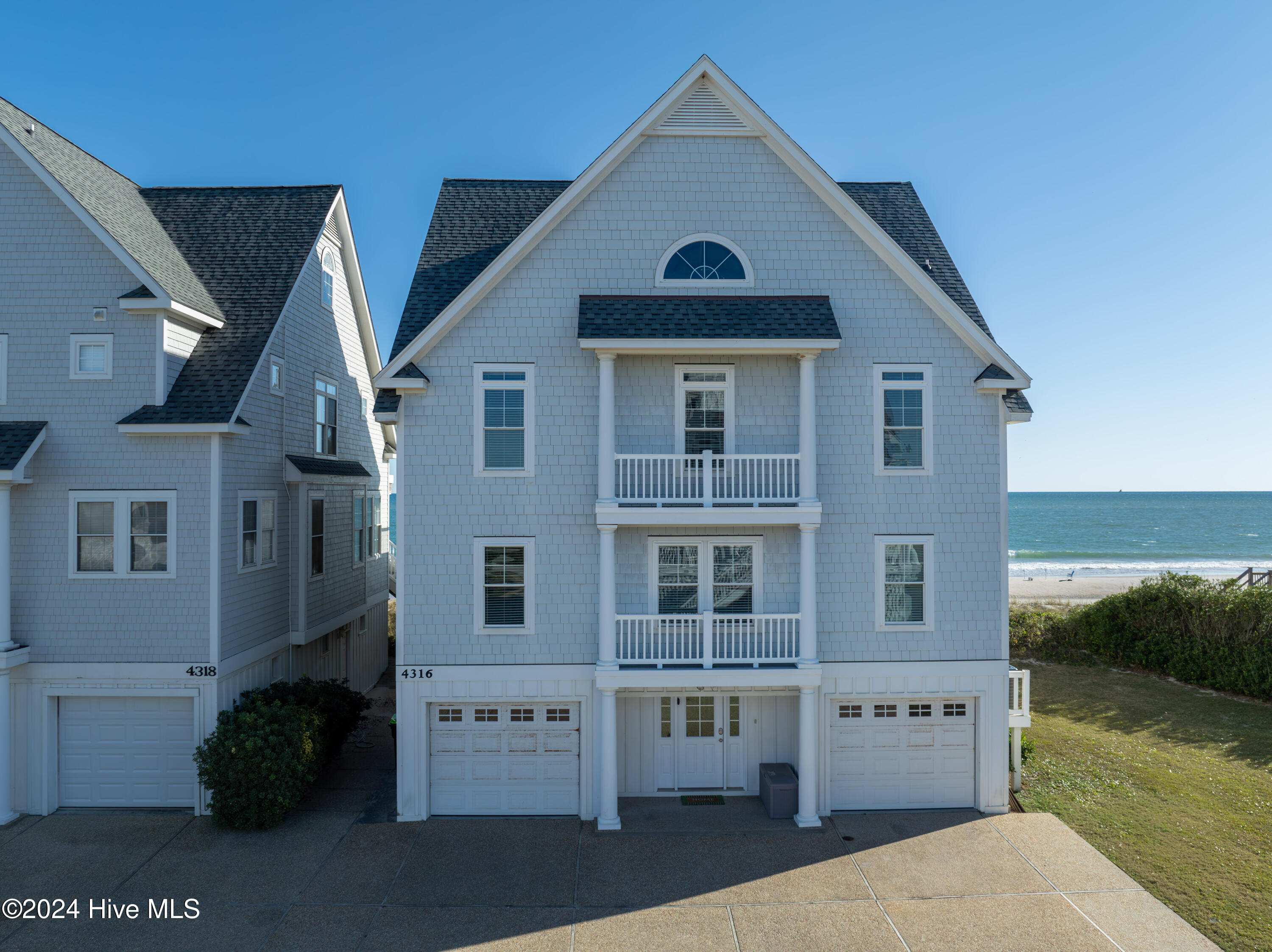 4316 Island Drive Property Photo 4