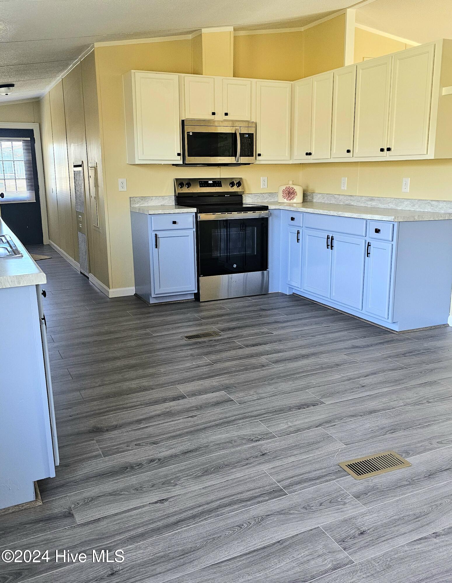 109 Mill Pond Road Property Photo 13