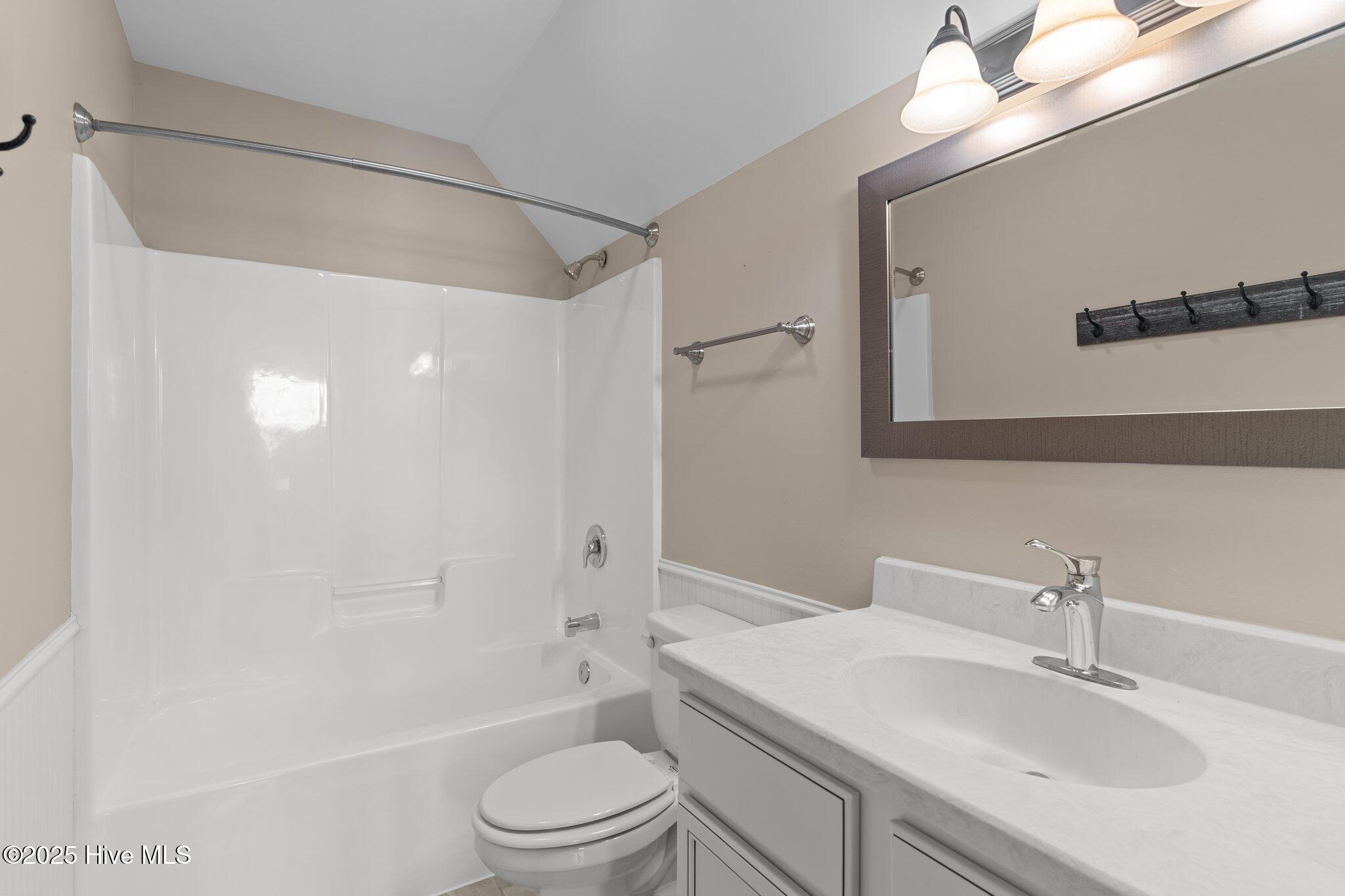 1029 Sparkle Stream Court Property Photo 81