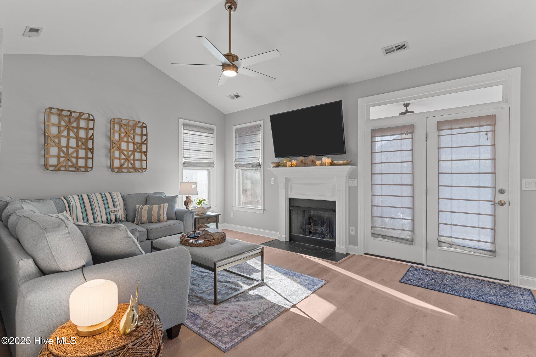 1029 Sparkle Stream Court Property Photo 82