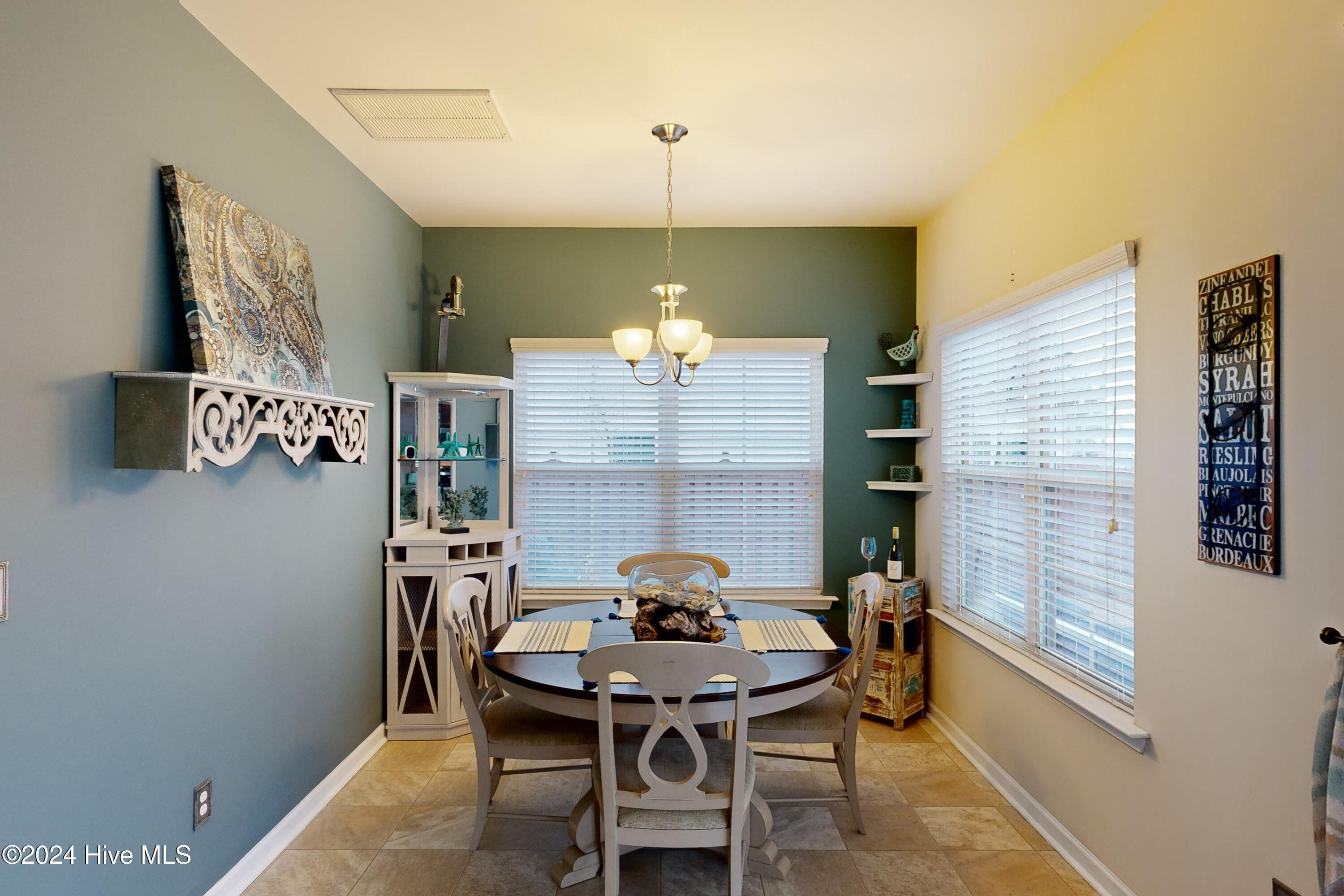 118 Porch Swing Way Property Photo 18