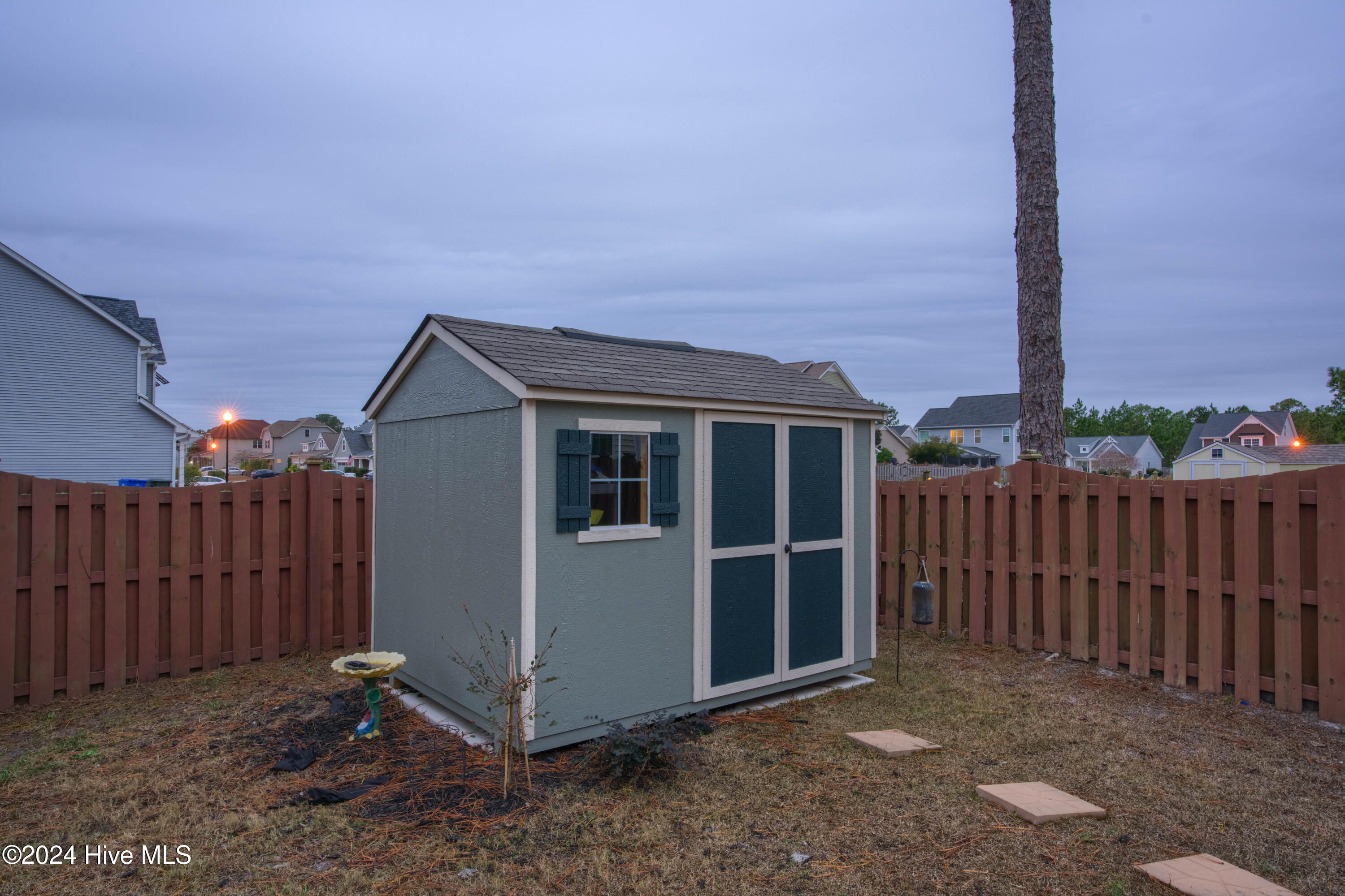 118 Porch Swing Way Property Photo 43