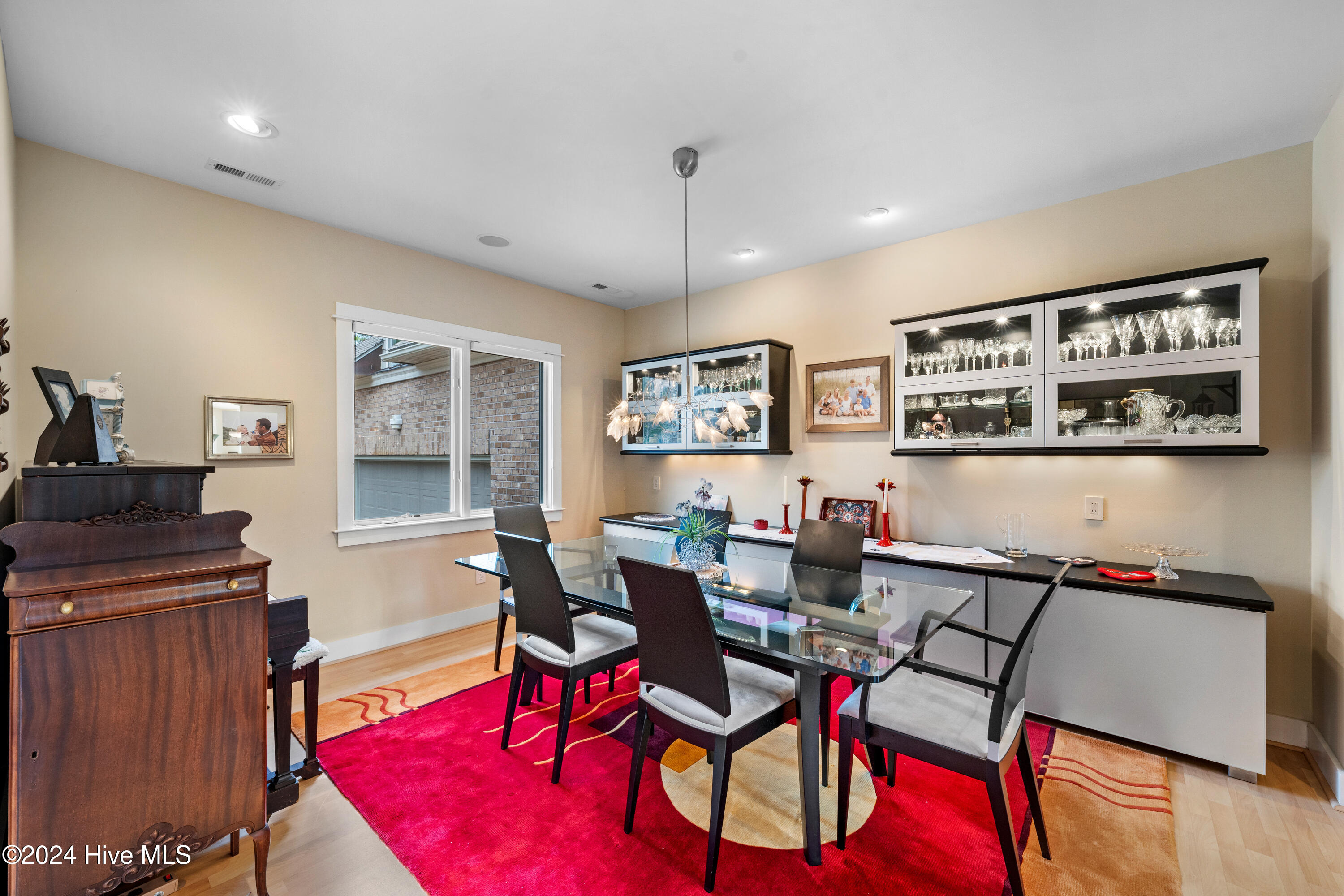 2945 Moorings Way Property Photo 9