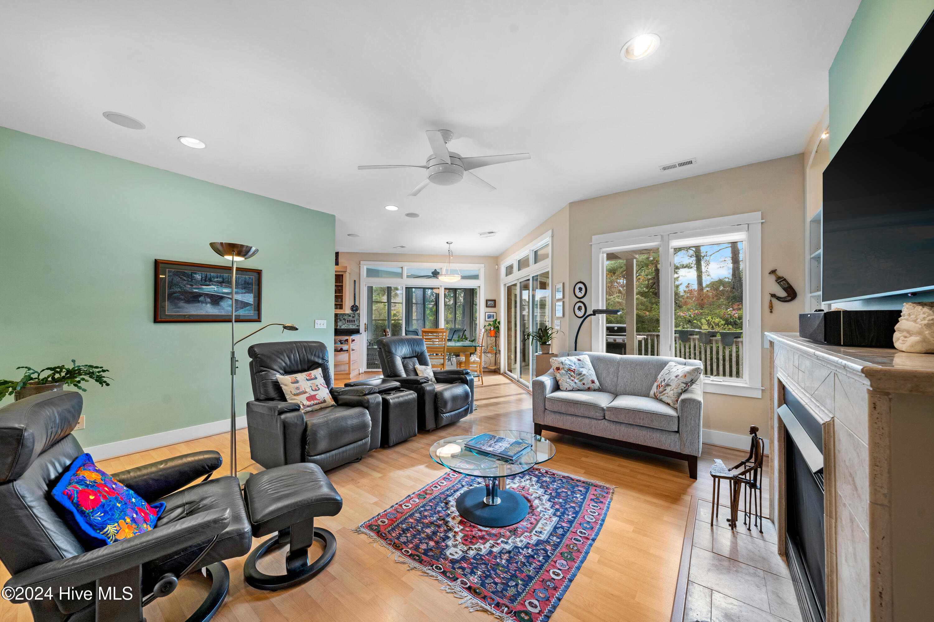 2945 Moorings Way Property Photo 15