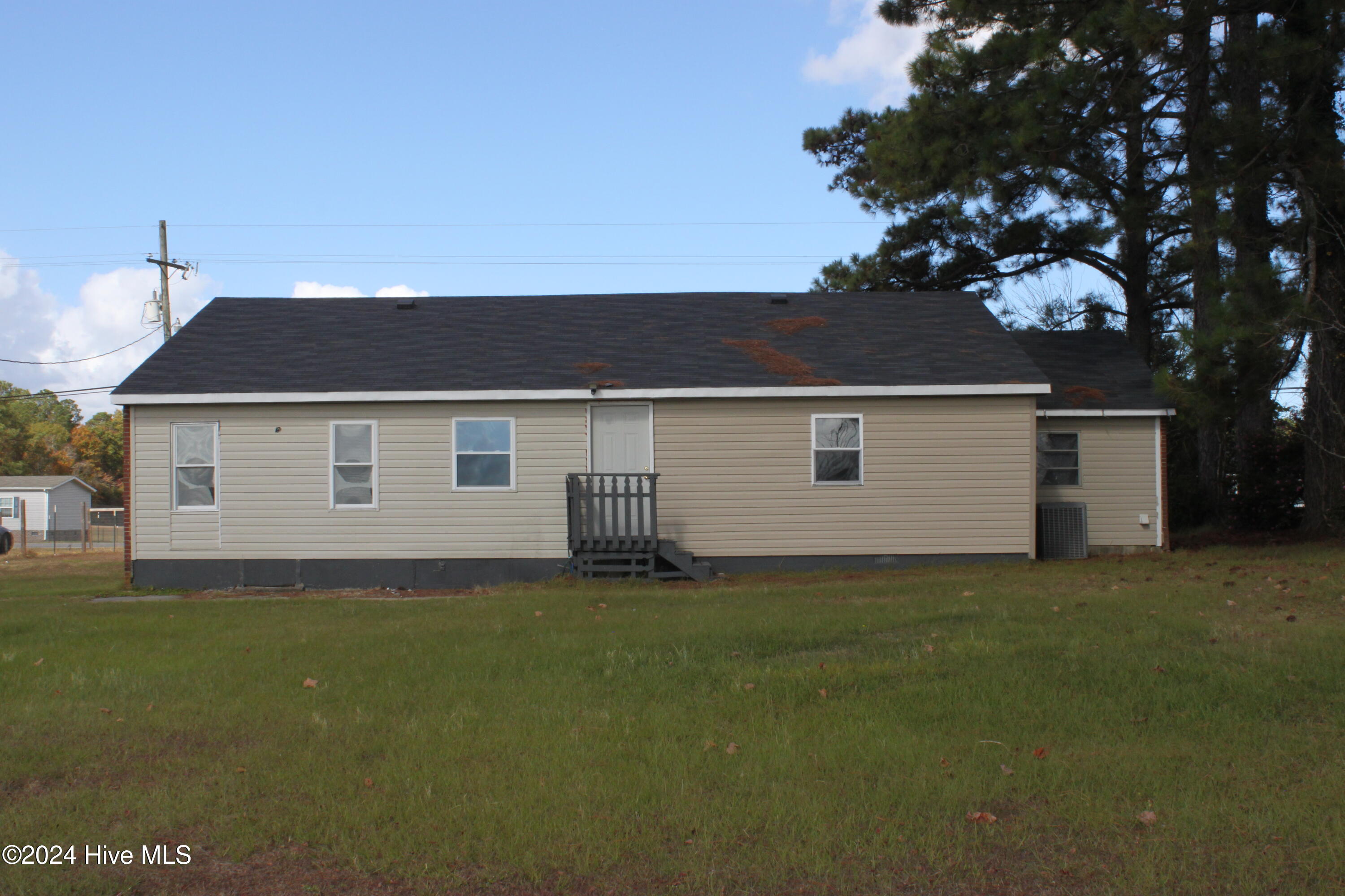 3356 Rocky Hock Road Property Photo 3