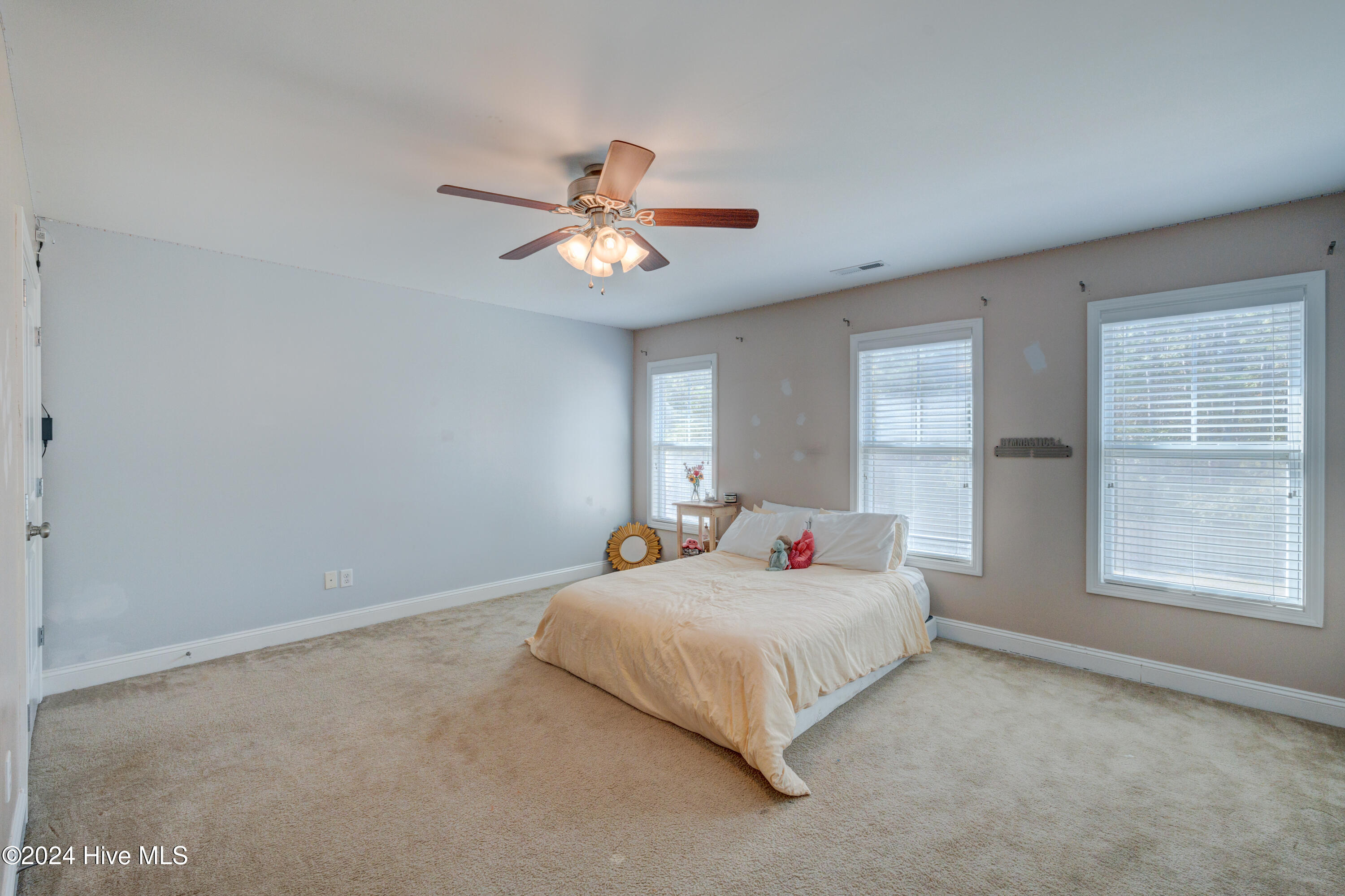105 Cornel Lane Property Photo 24