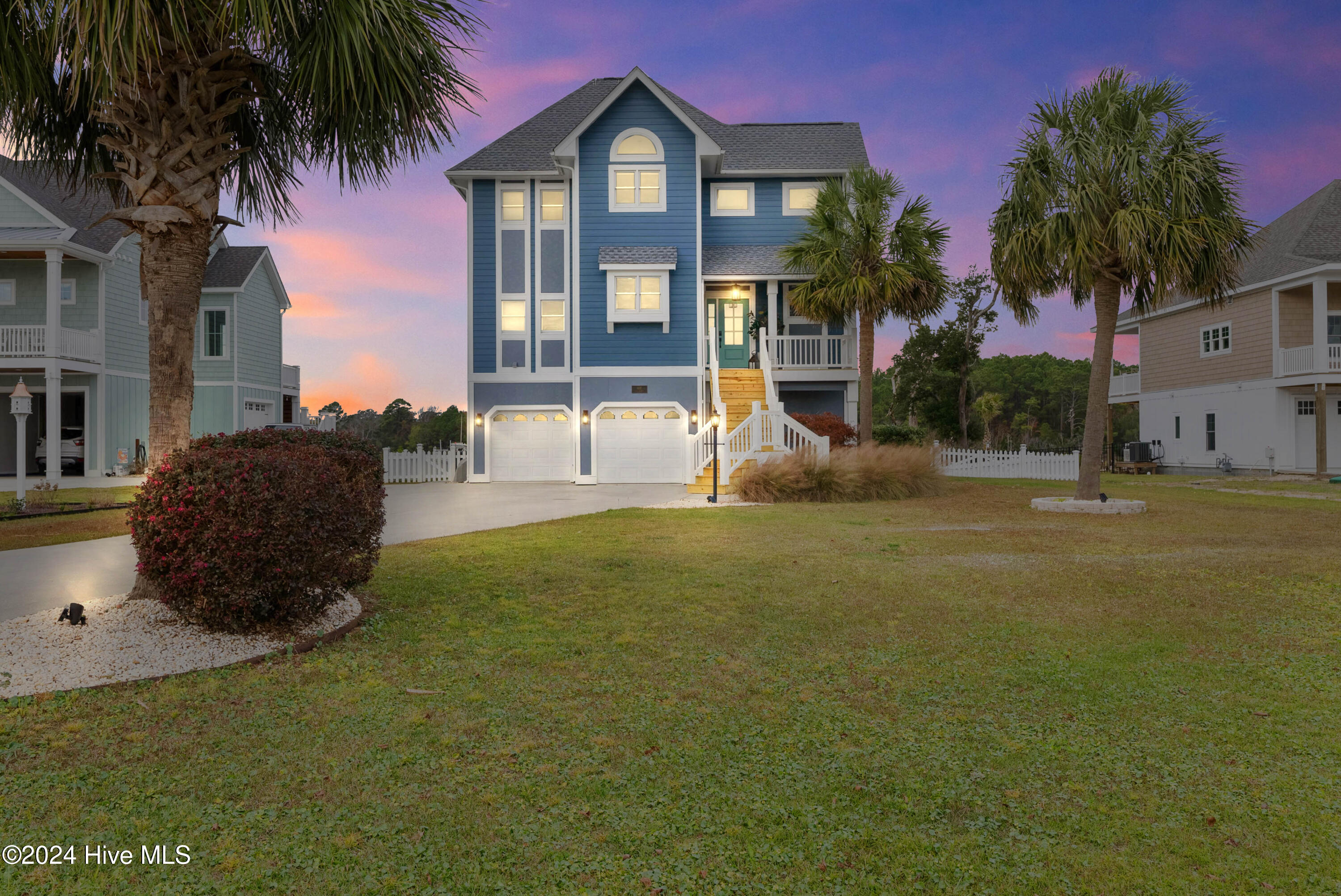 410 Safe Harbour Property Photo