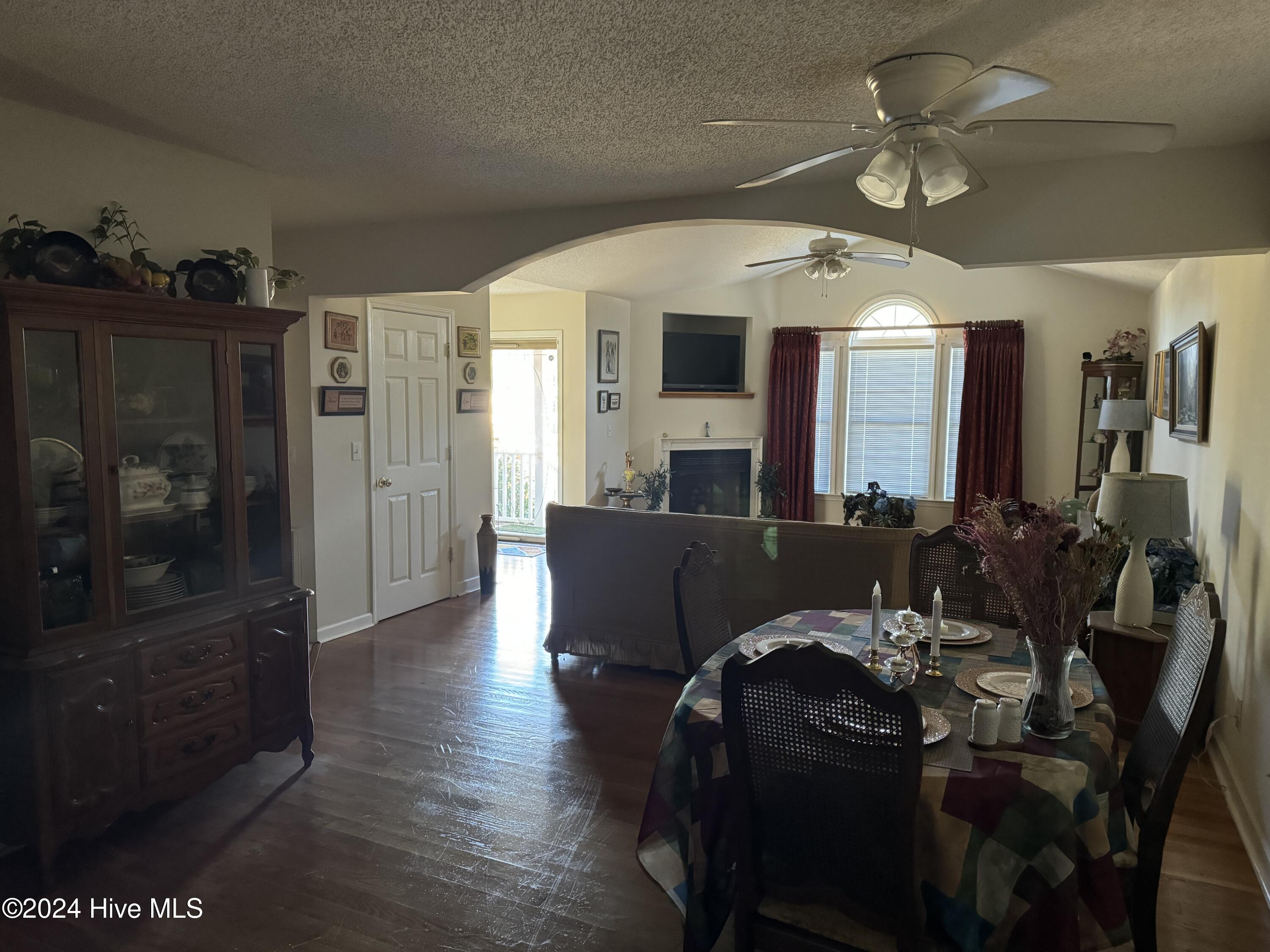 107 Switch Road Property Photo 5