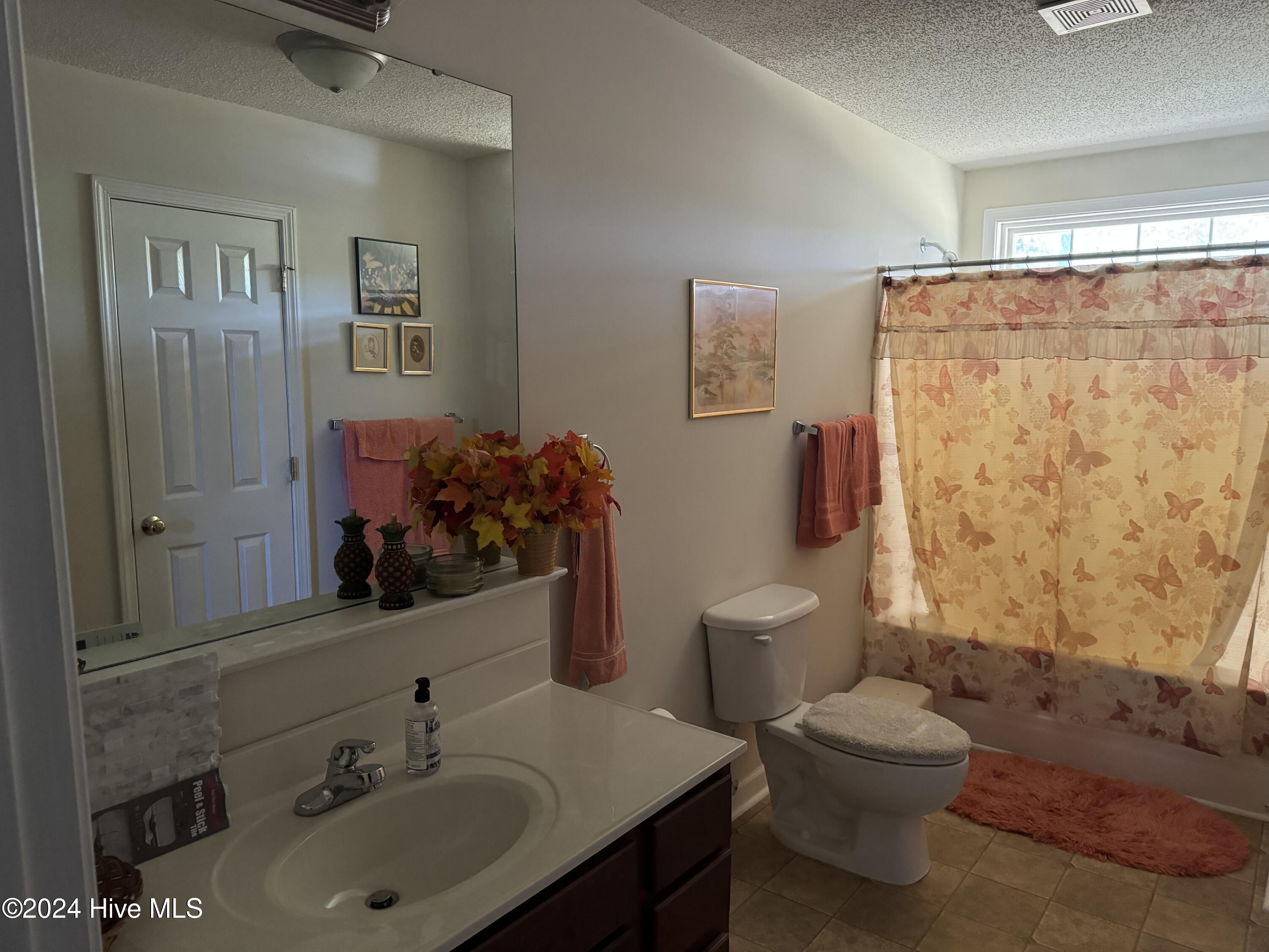 107 Switch Road Property Photo 6