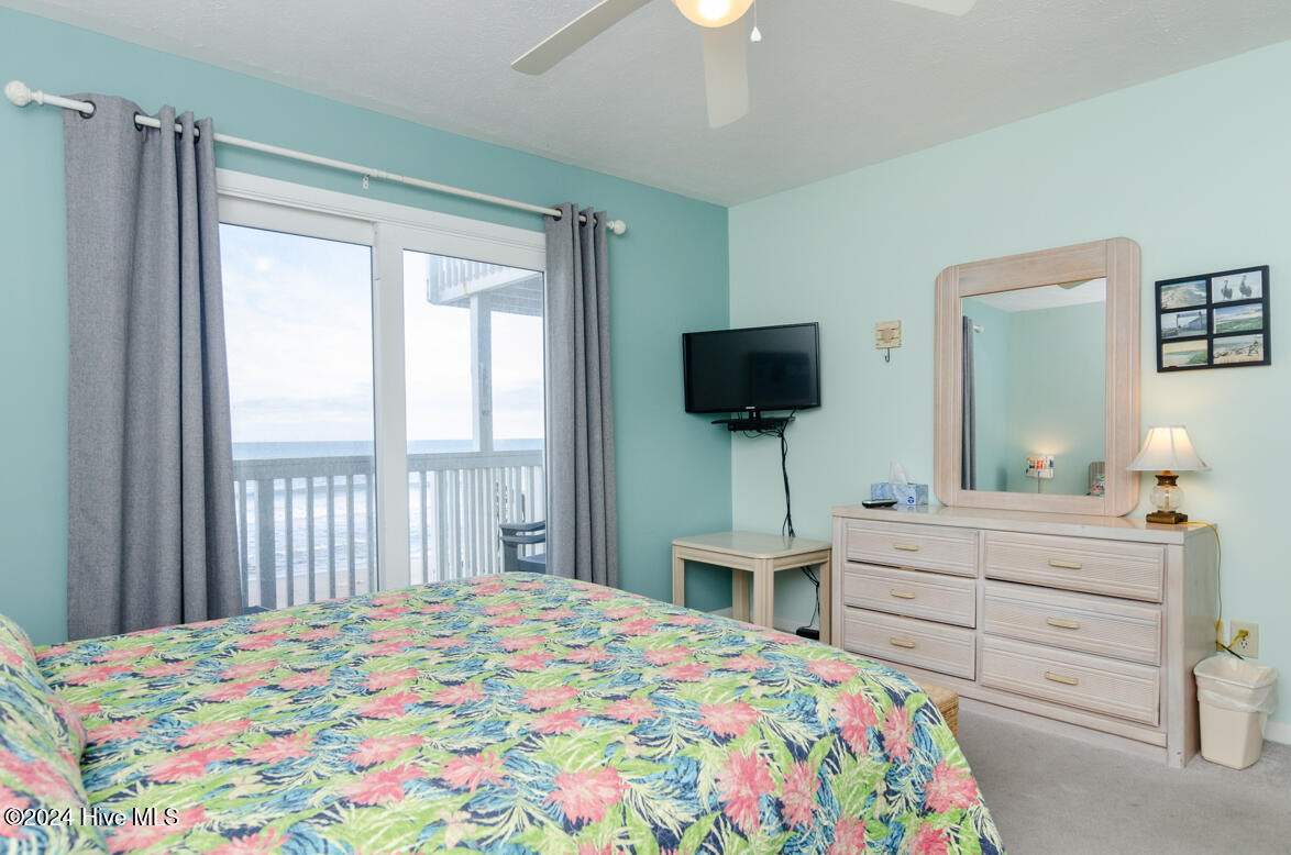 1207 Sand Dollar Court Property Photo 14