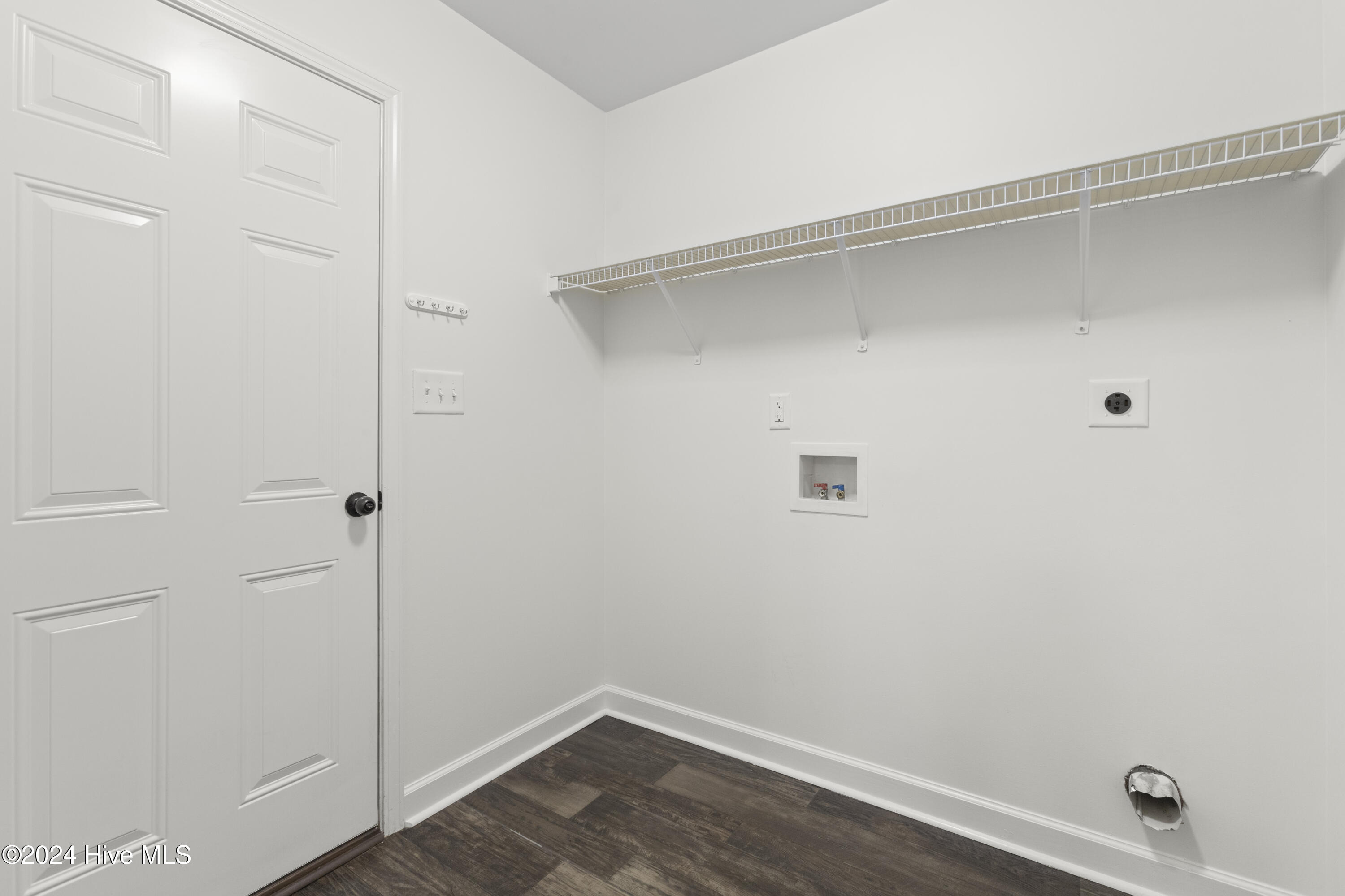 1046 Furia Drive Property Photo 22